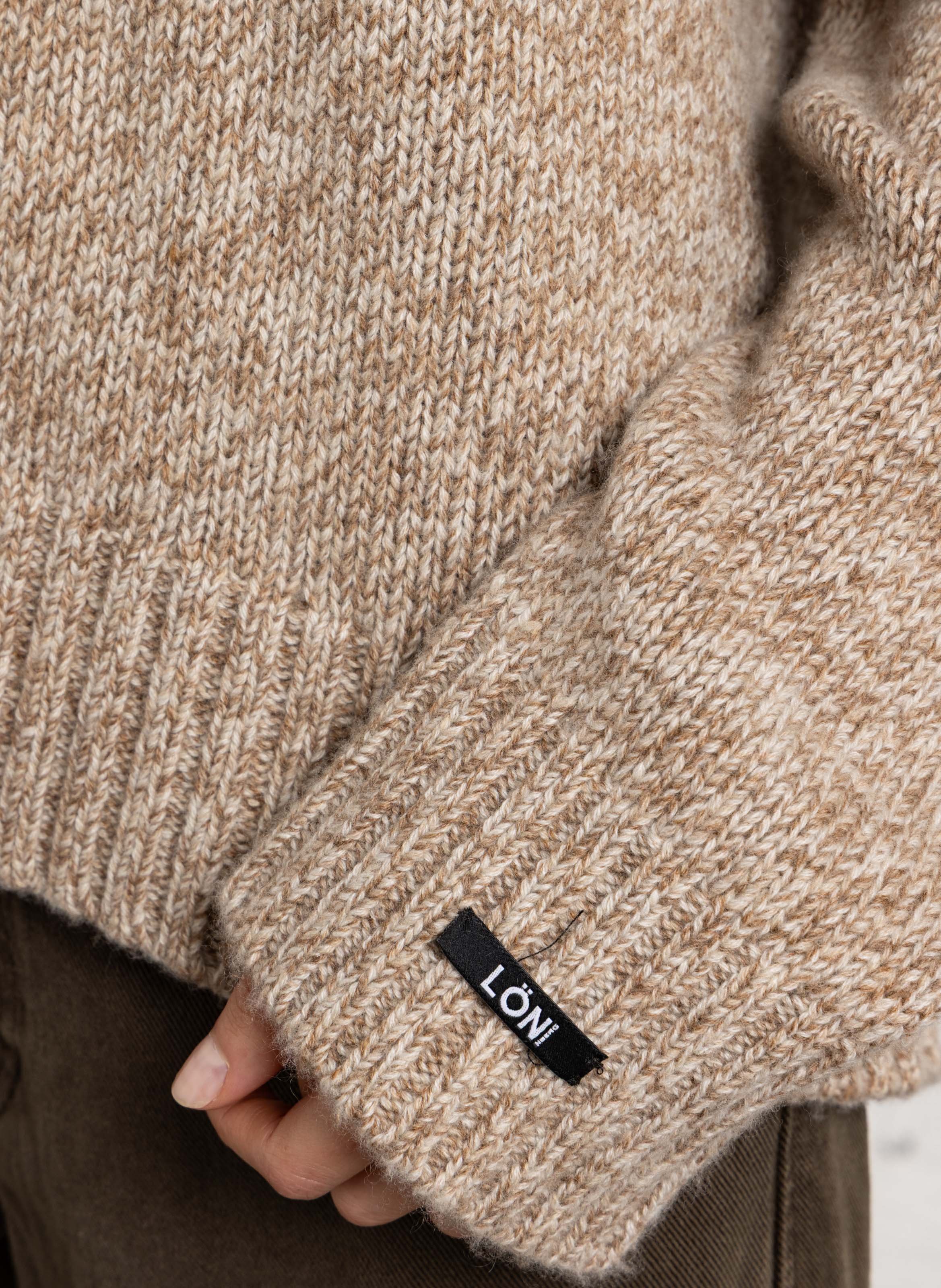 Oversized Pullover aus melierter Wolle MARGAUX LONNBERG Beige
