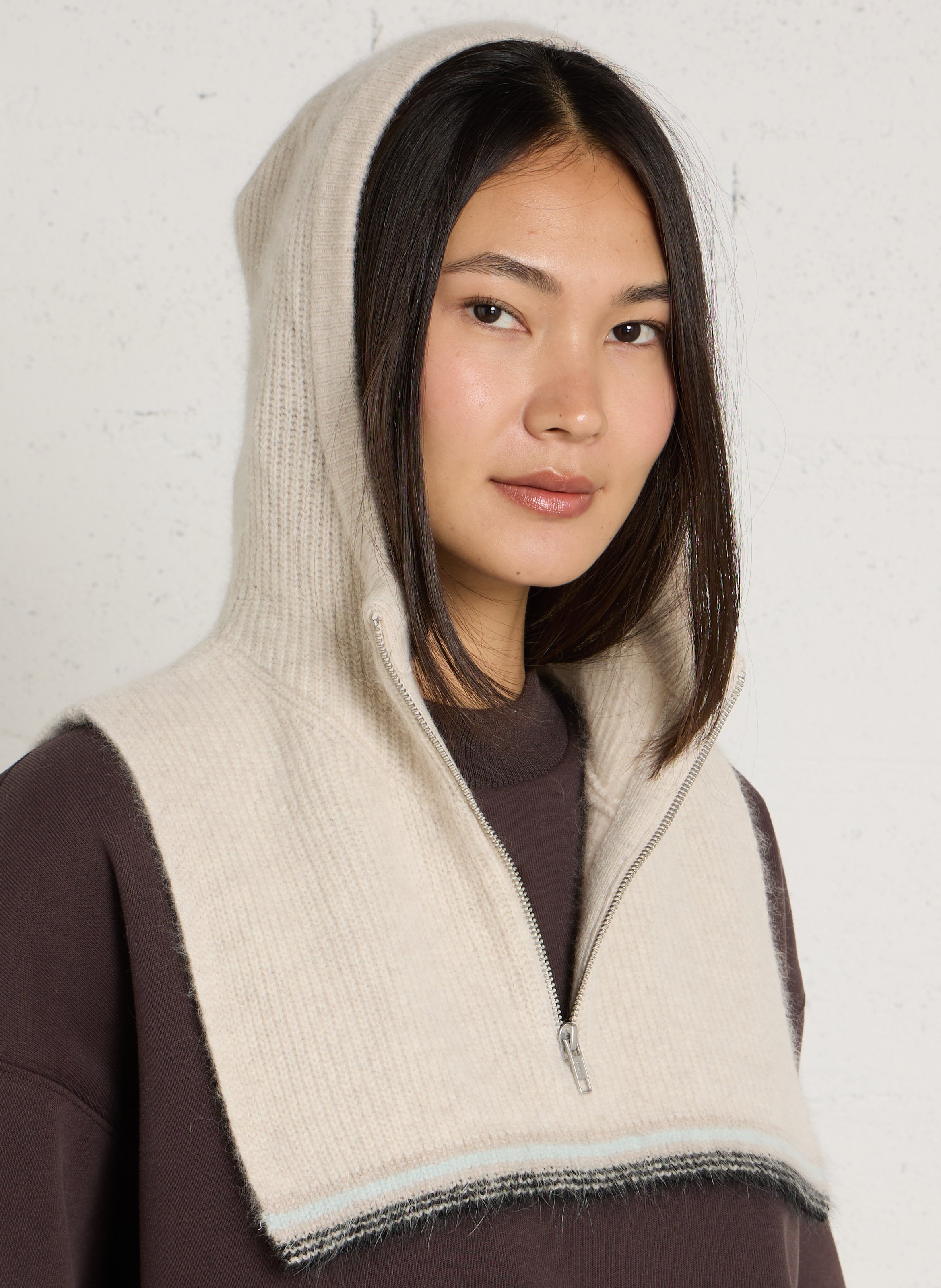 Solid knitted zip-up hood BELLEROSE
