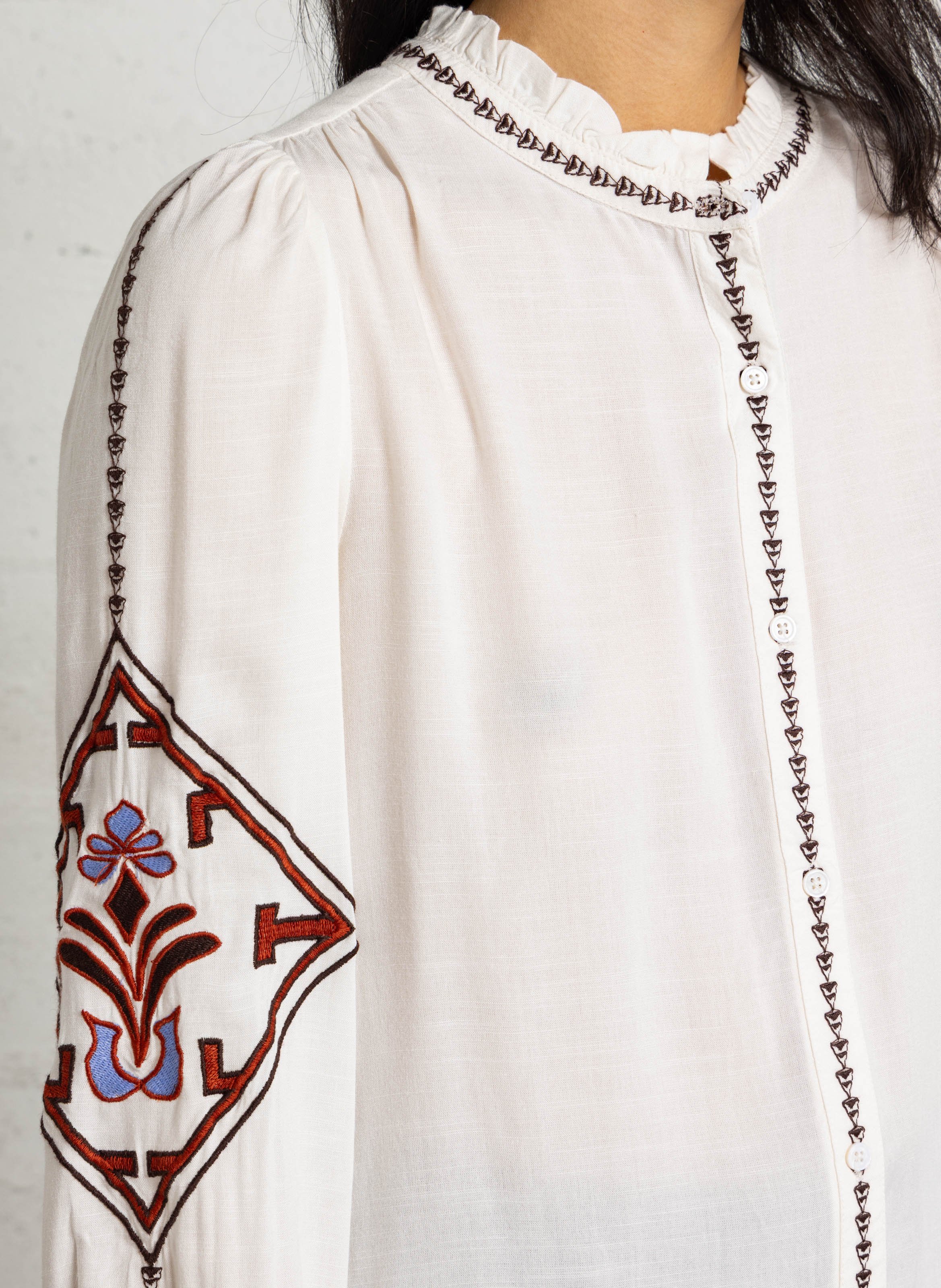 Straight embroidered blouse LA PETITE ETOILE Beige