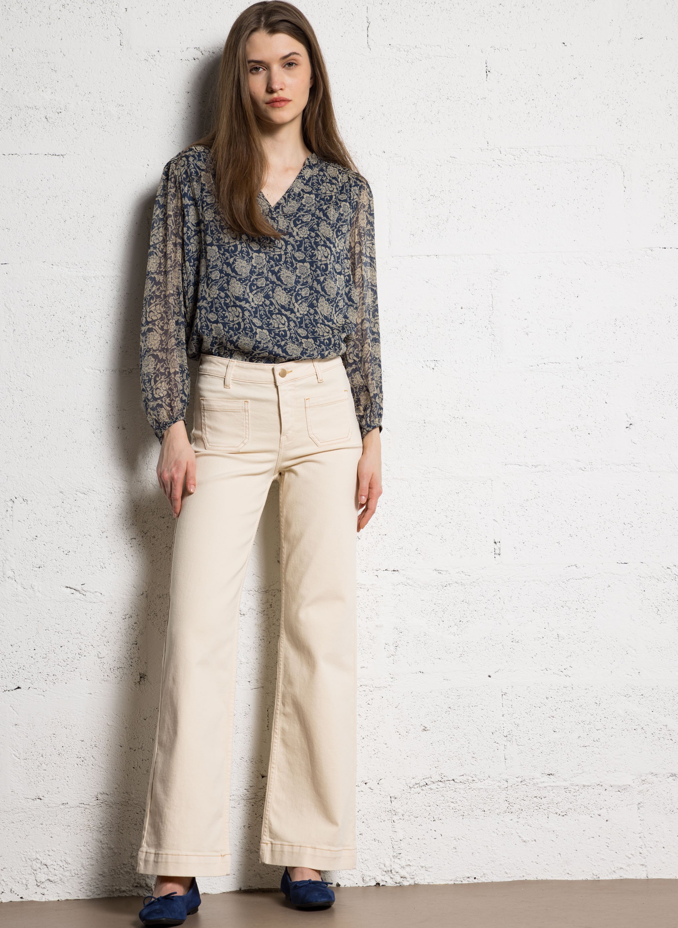 Straight leg jeans with pockets MAISON 123 Beige