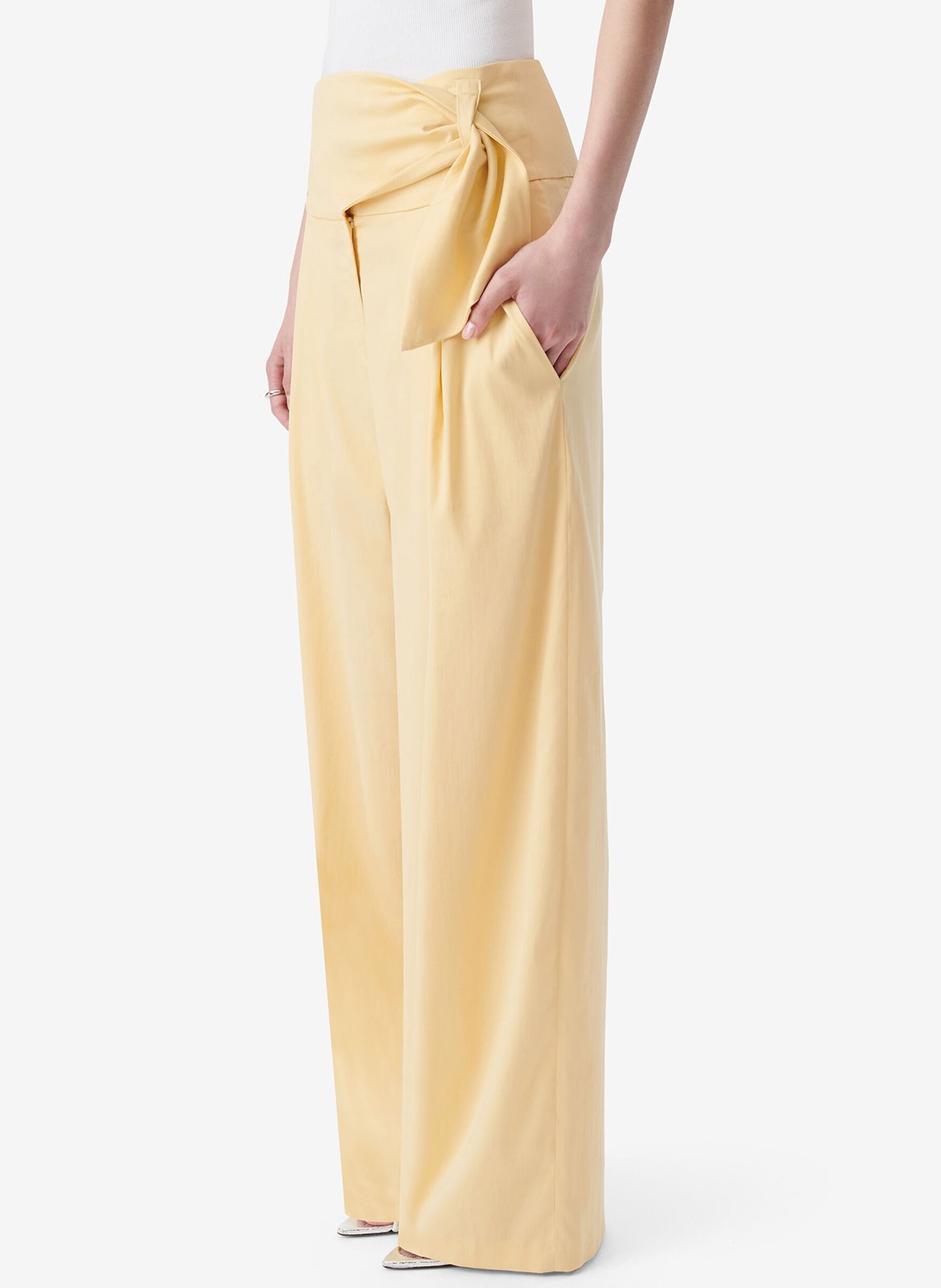 High-waisted pants with pleated belt IRO Yellow