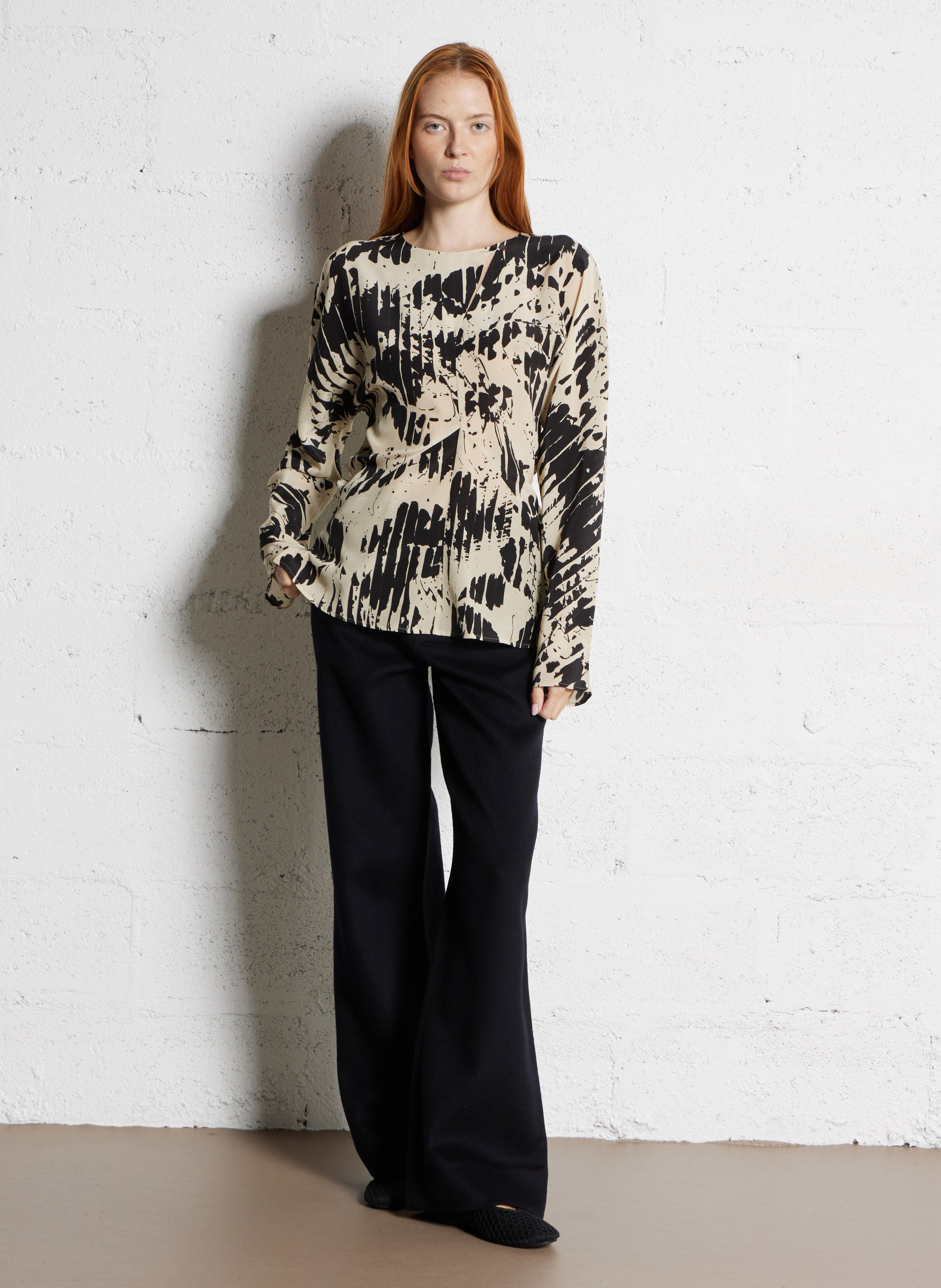 Rundhalsausschnitt Seidenkreppbluse Mehrfarbig