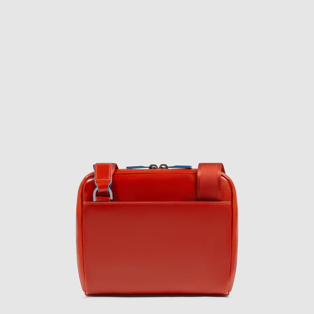 Men's leather crossbody bag with RFID protection PIQUADRO Brown