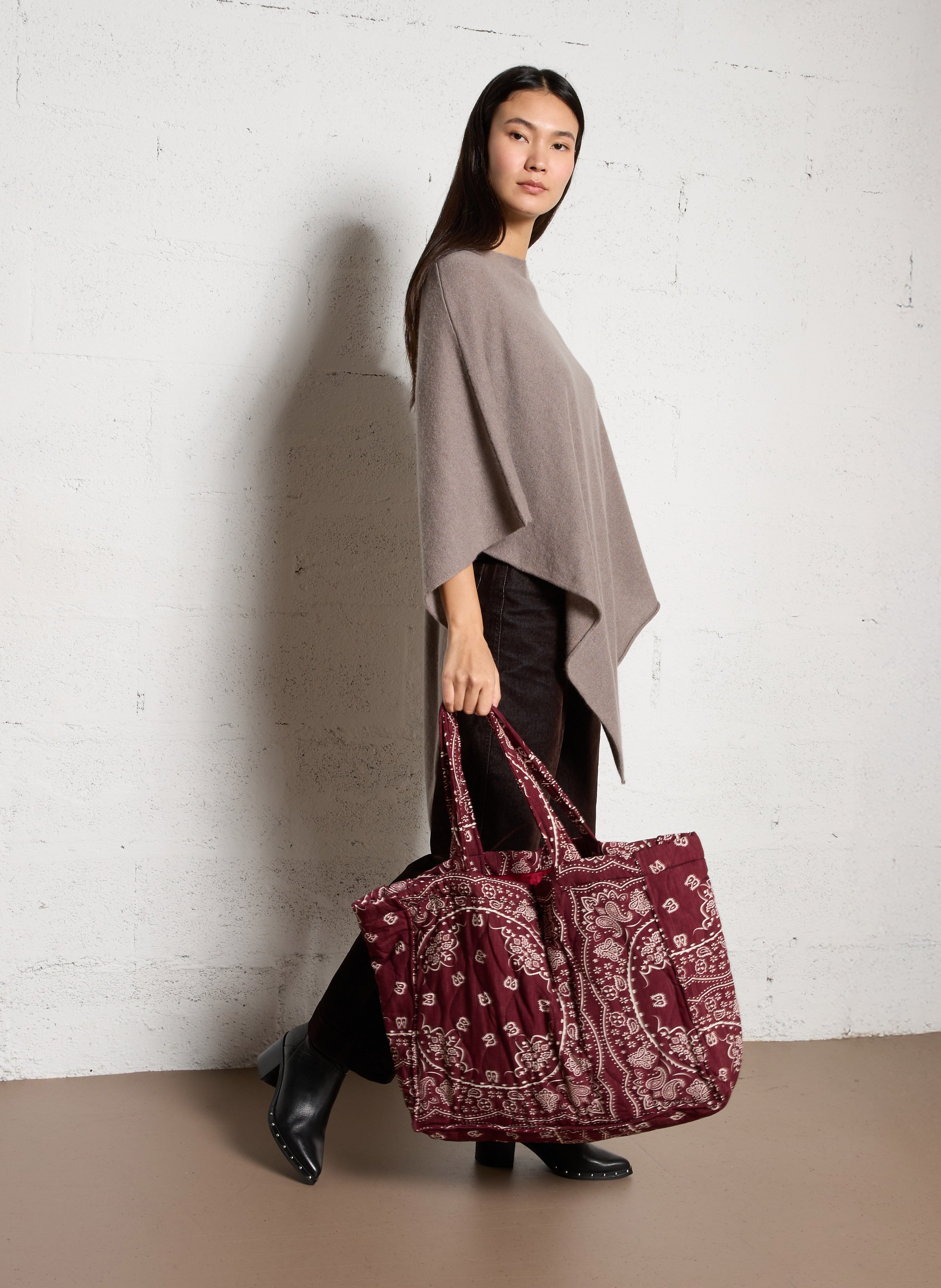 Gepolsterte Tragetasche mit Muster AOKYANOS Rot