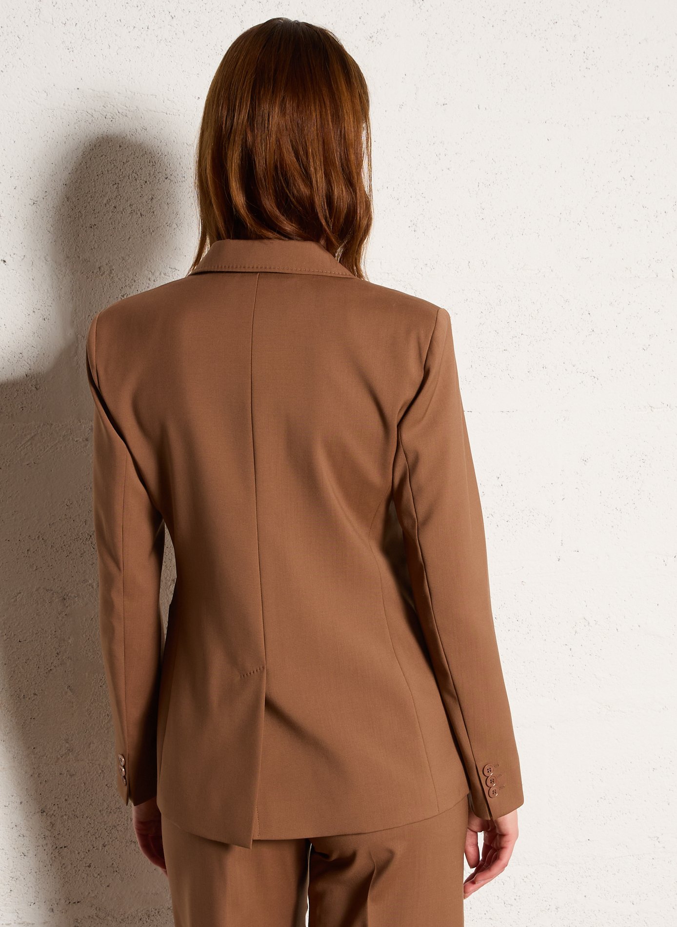 Veste de tailleur ajustée en laine Marron