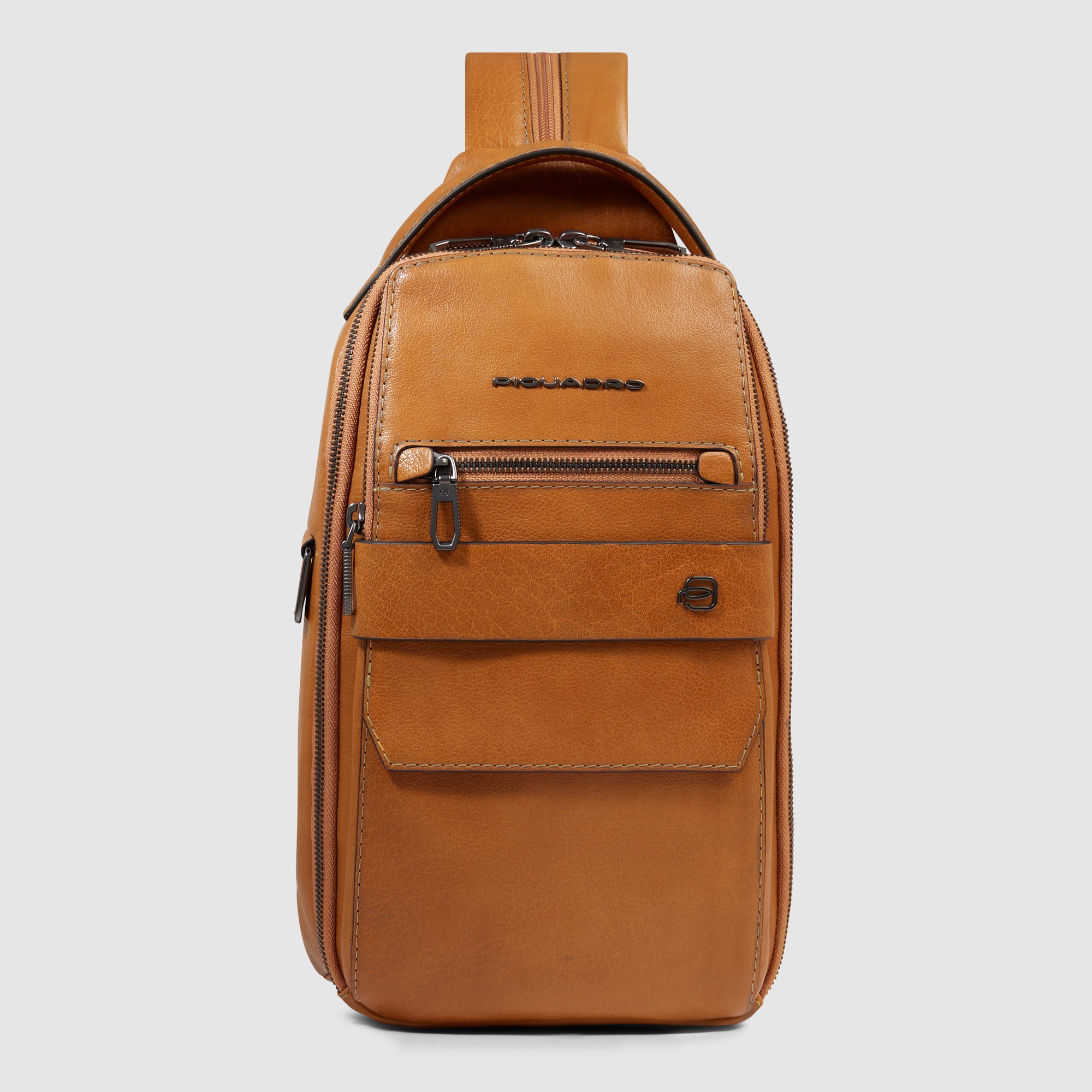 Convertible chest bag into backpack PIQUADRO Beige