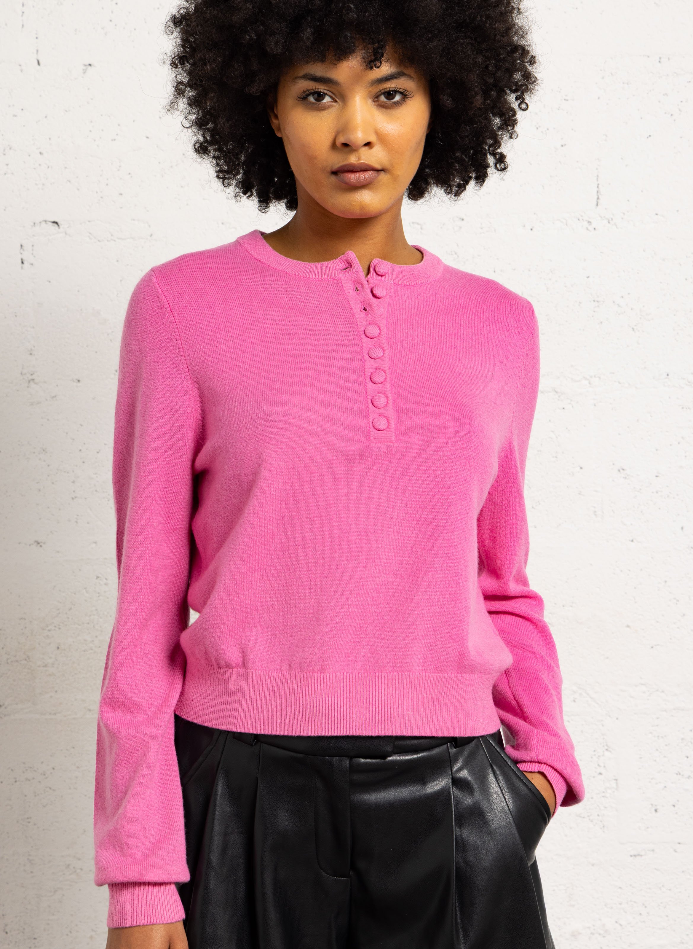 Pull droit col rond en laine SUNCOO Rose