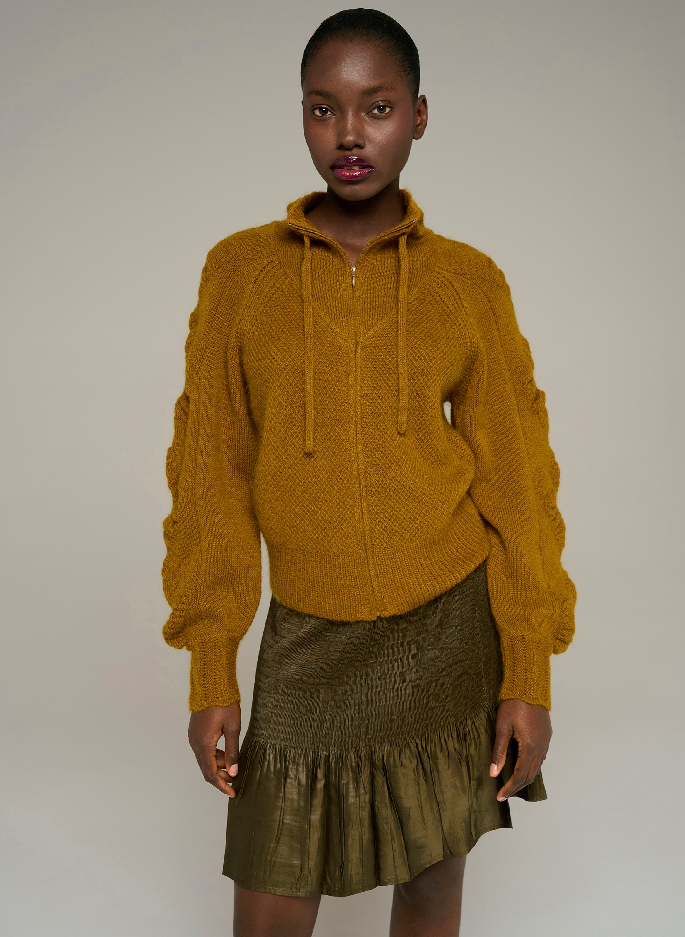Gerade geschnittene Strickjacke mit Reißverschluss aus Wollmischung COTELAC Braun