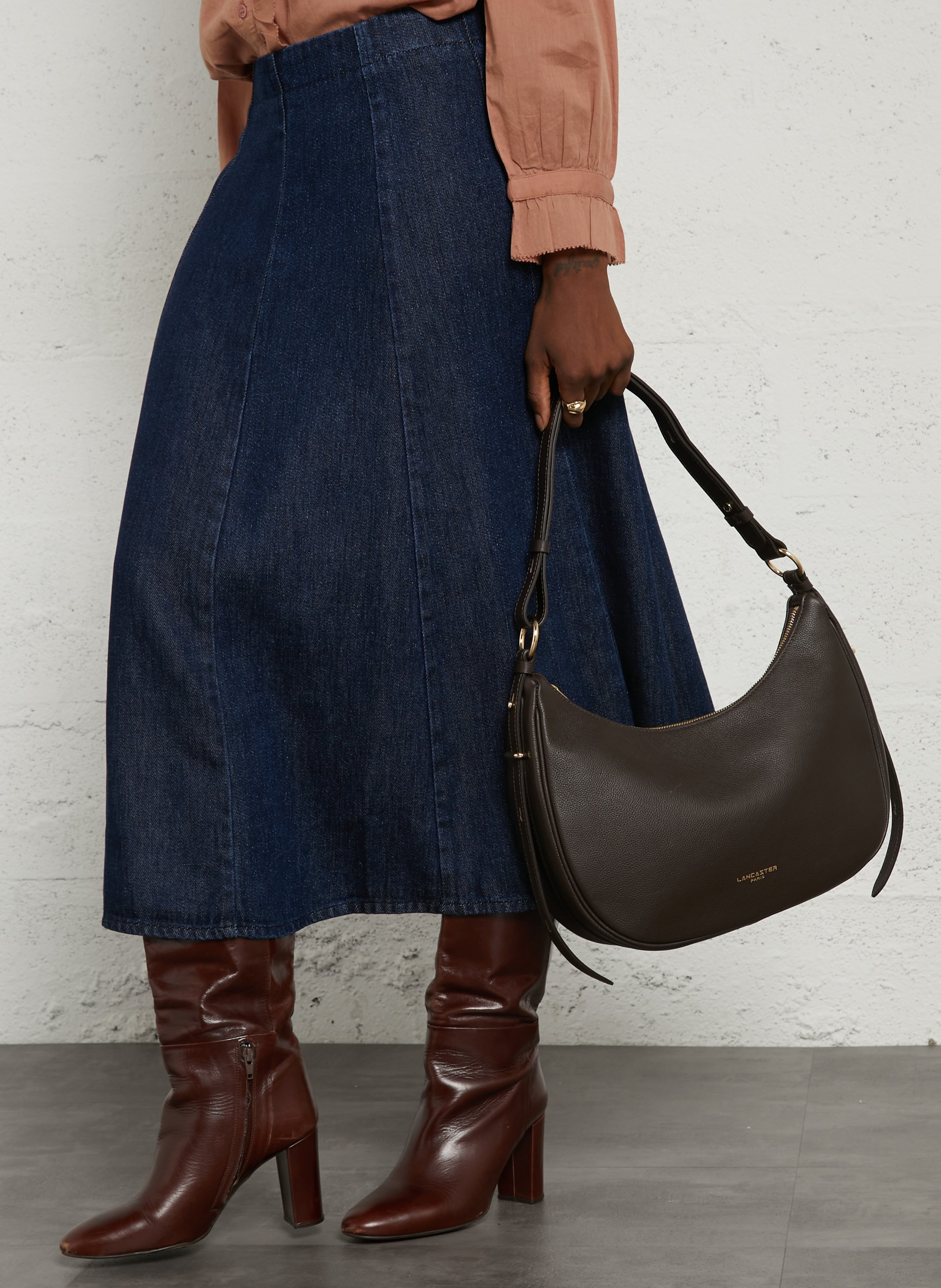 Leather messenger bag LANCASTER PARIS Brown