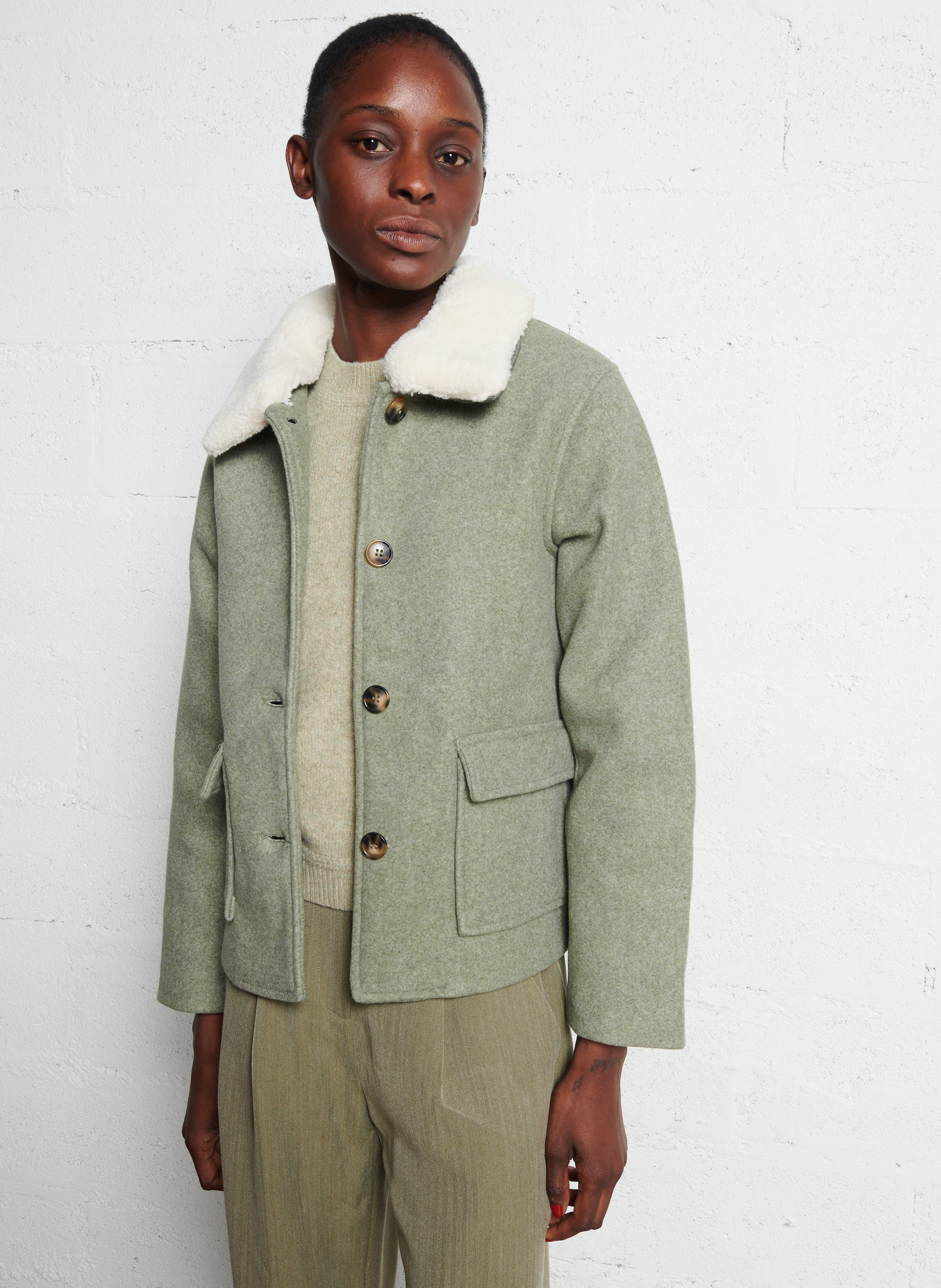 Short coat with houndstooth pattern shirt collar LA PETITE ETOILE Khaki