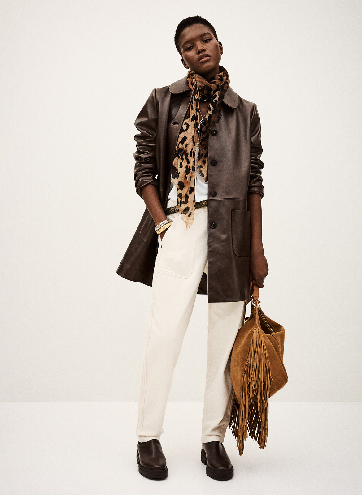 Wijde joggingbroek met een relaxte uitstraling. BA&SH Beige