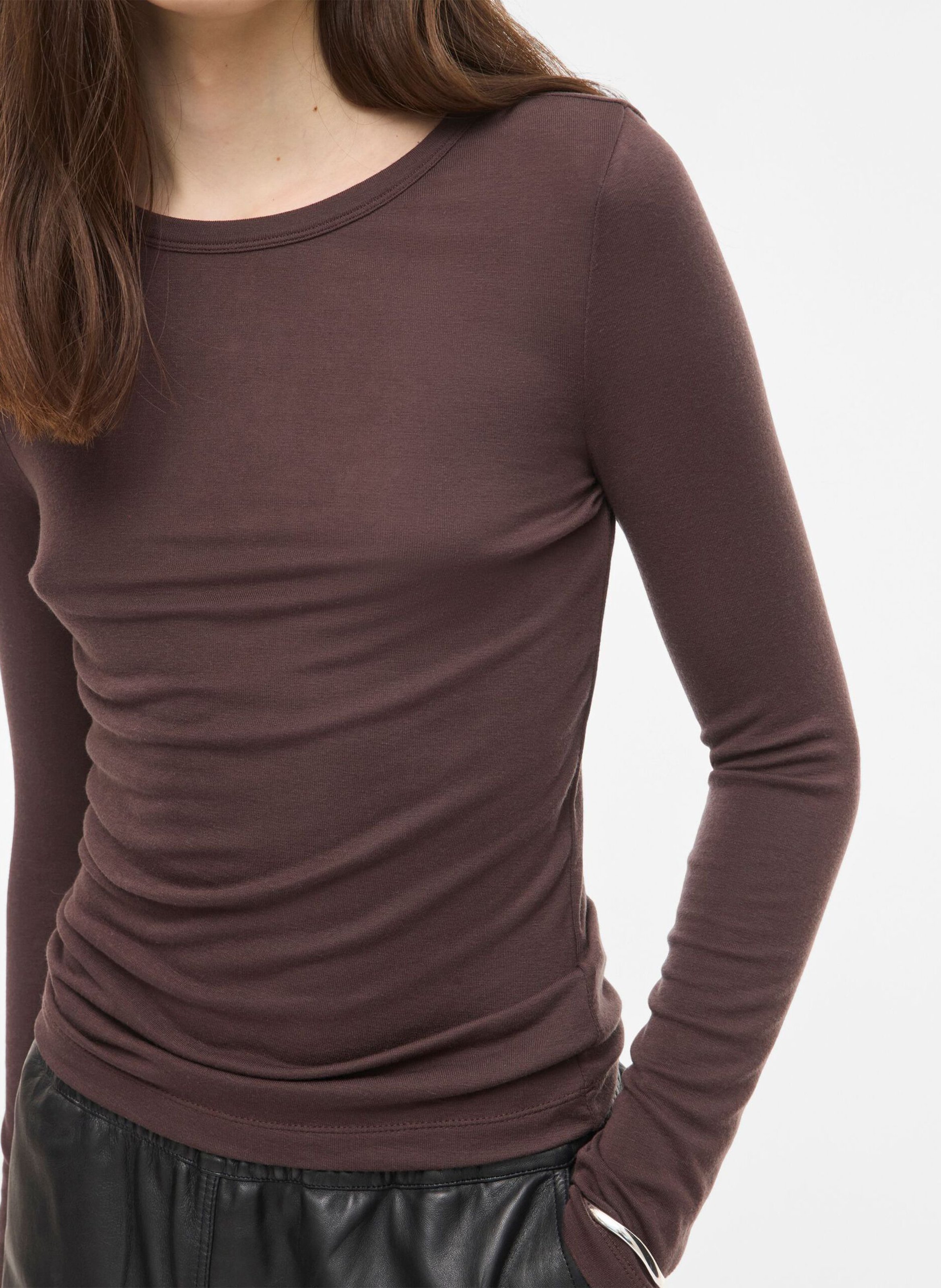Fitted round neck t-shirt ROUGE EDIT Brown