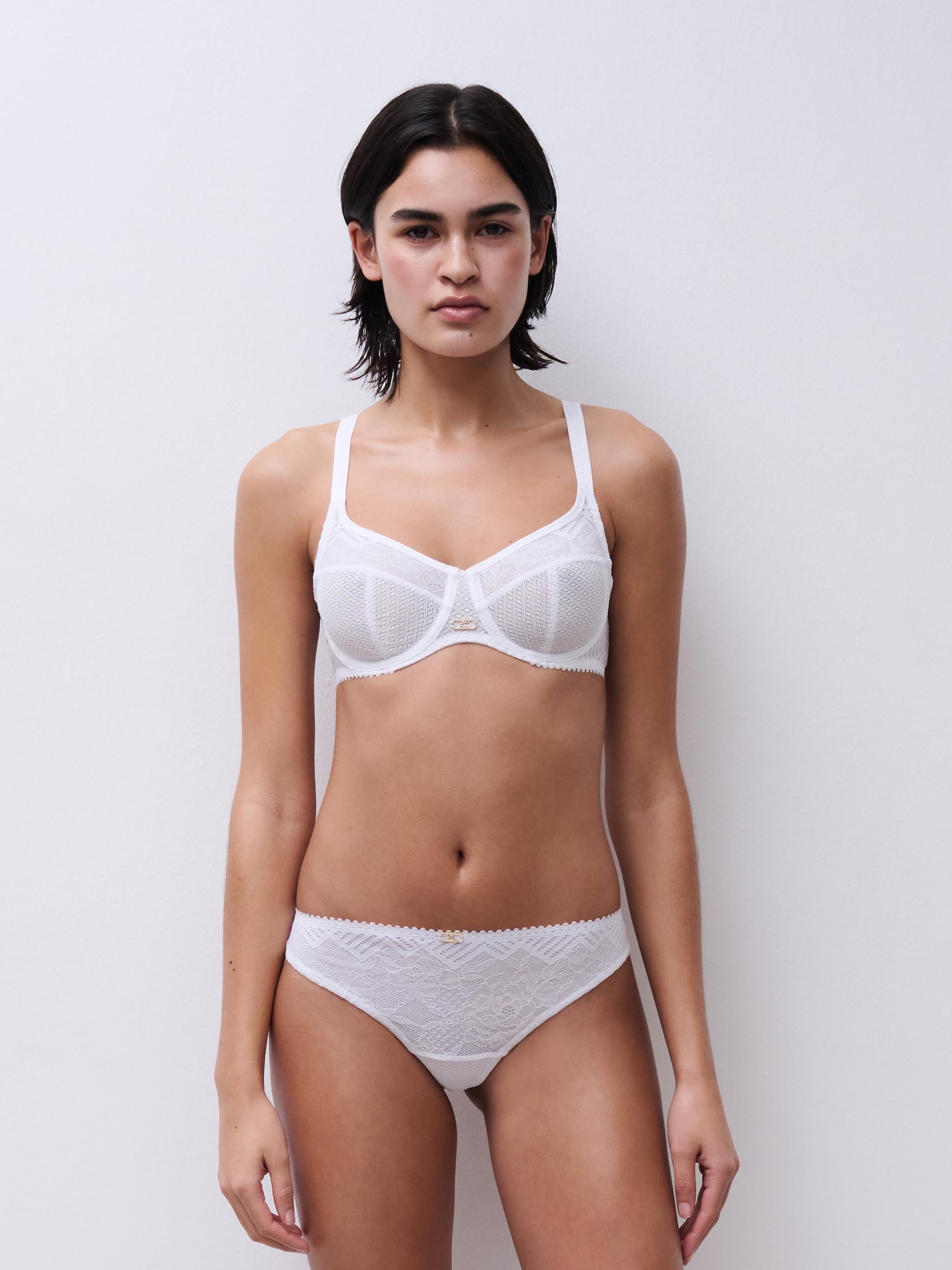 Full-cup bra CHANTELLE White