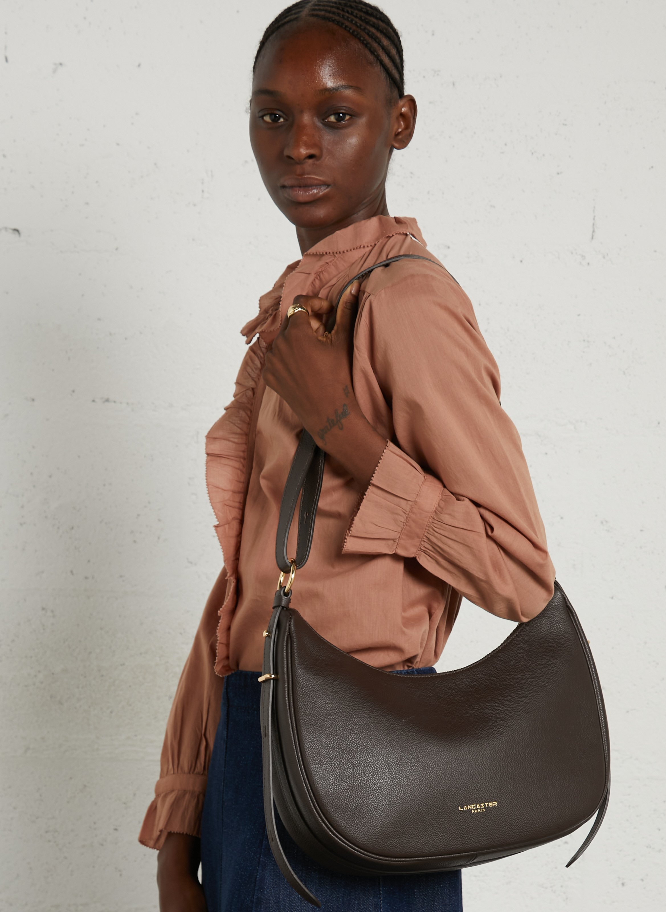 Leather messenger bag LANCASTER PARIS Brown