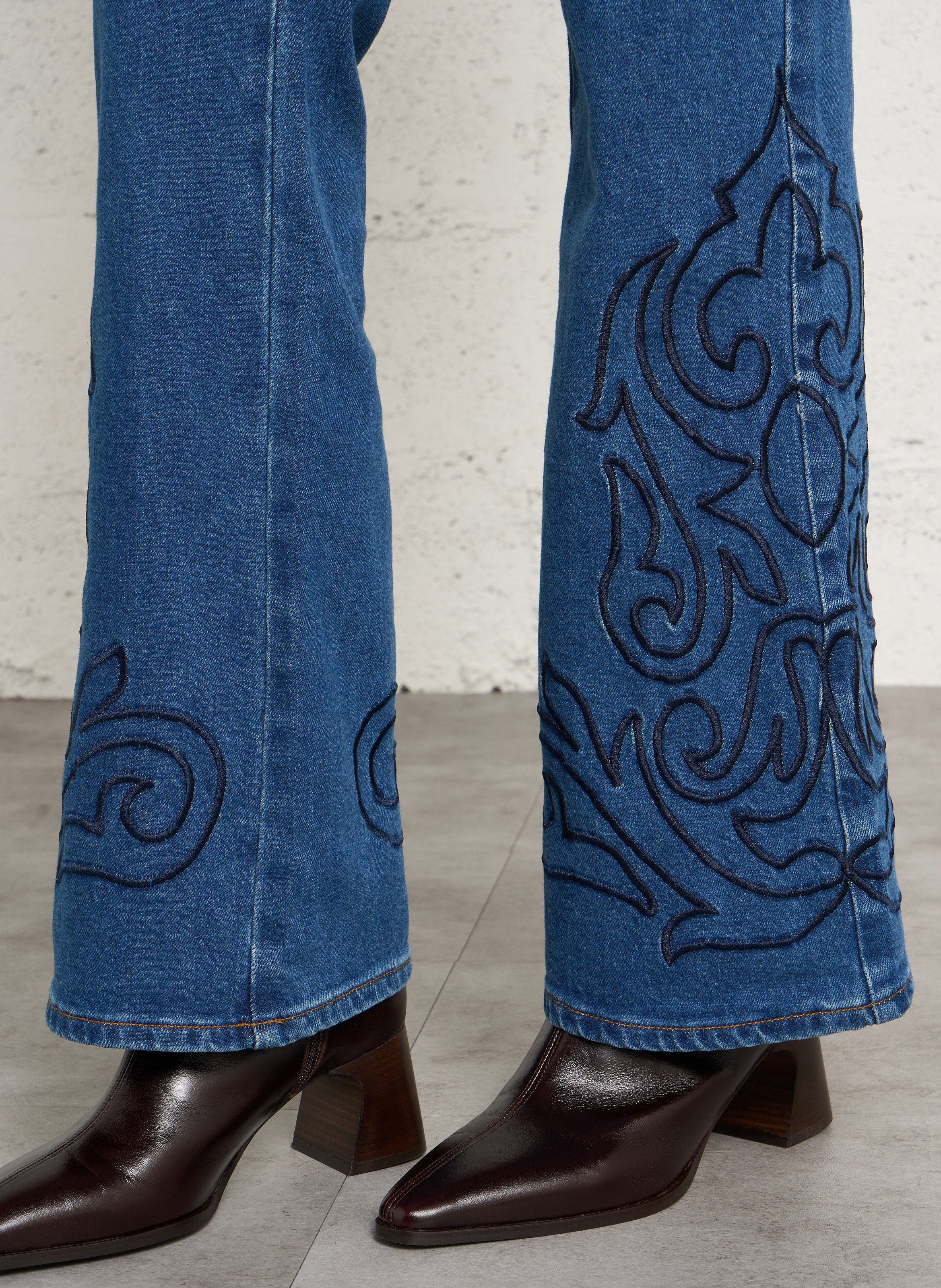 Bestickte Flare-Jeans aus Baumwollmischung LA PETITE ETOILE Blau
