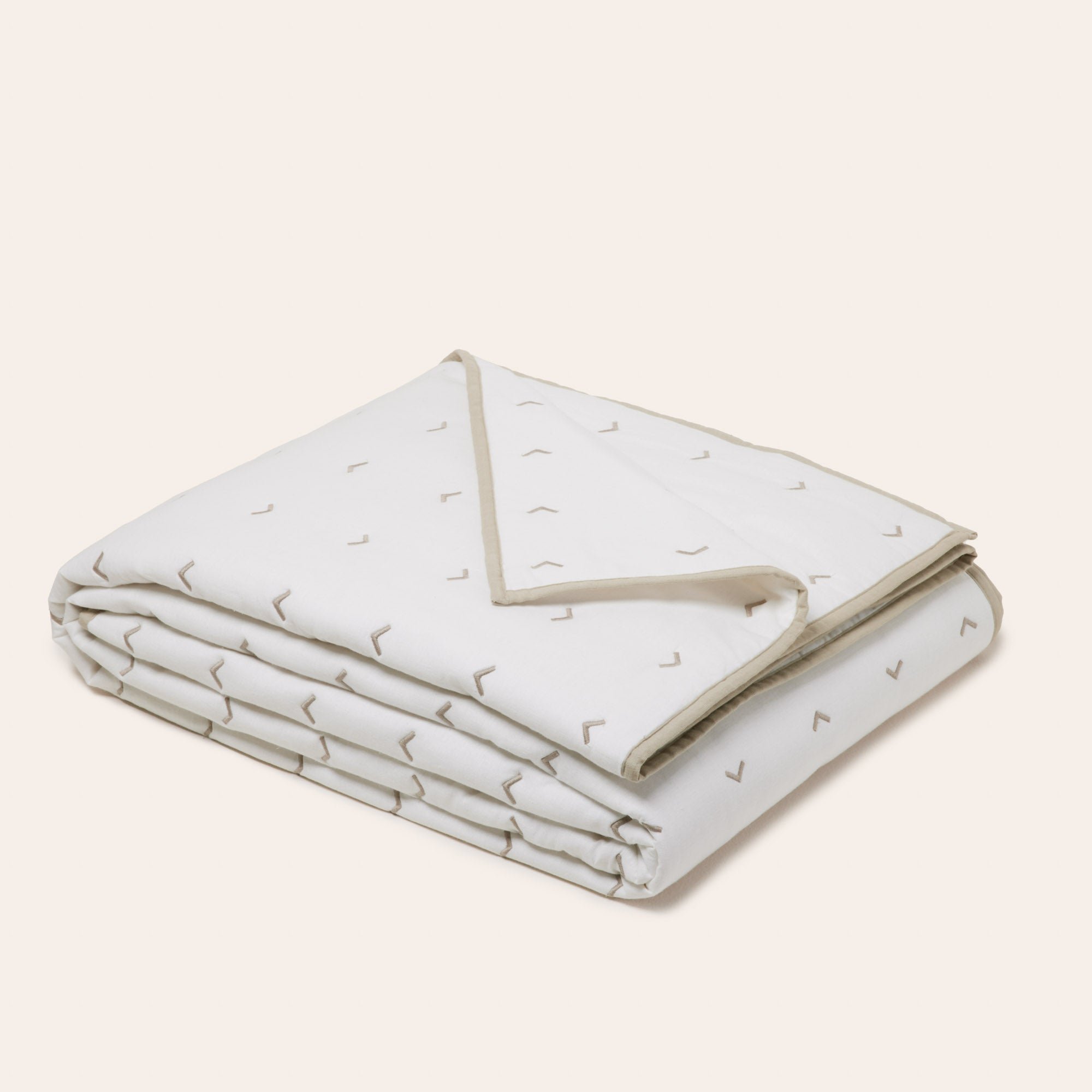 Quilted bedspread MADURA White
