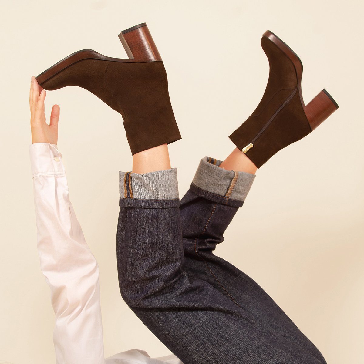 Suede leather platform ankle boots JULES & JENN Brown