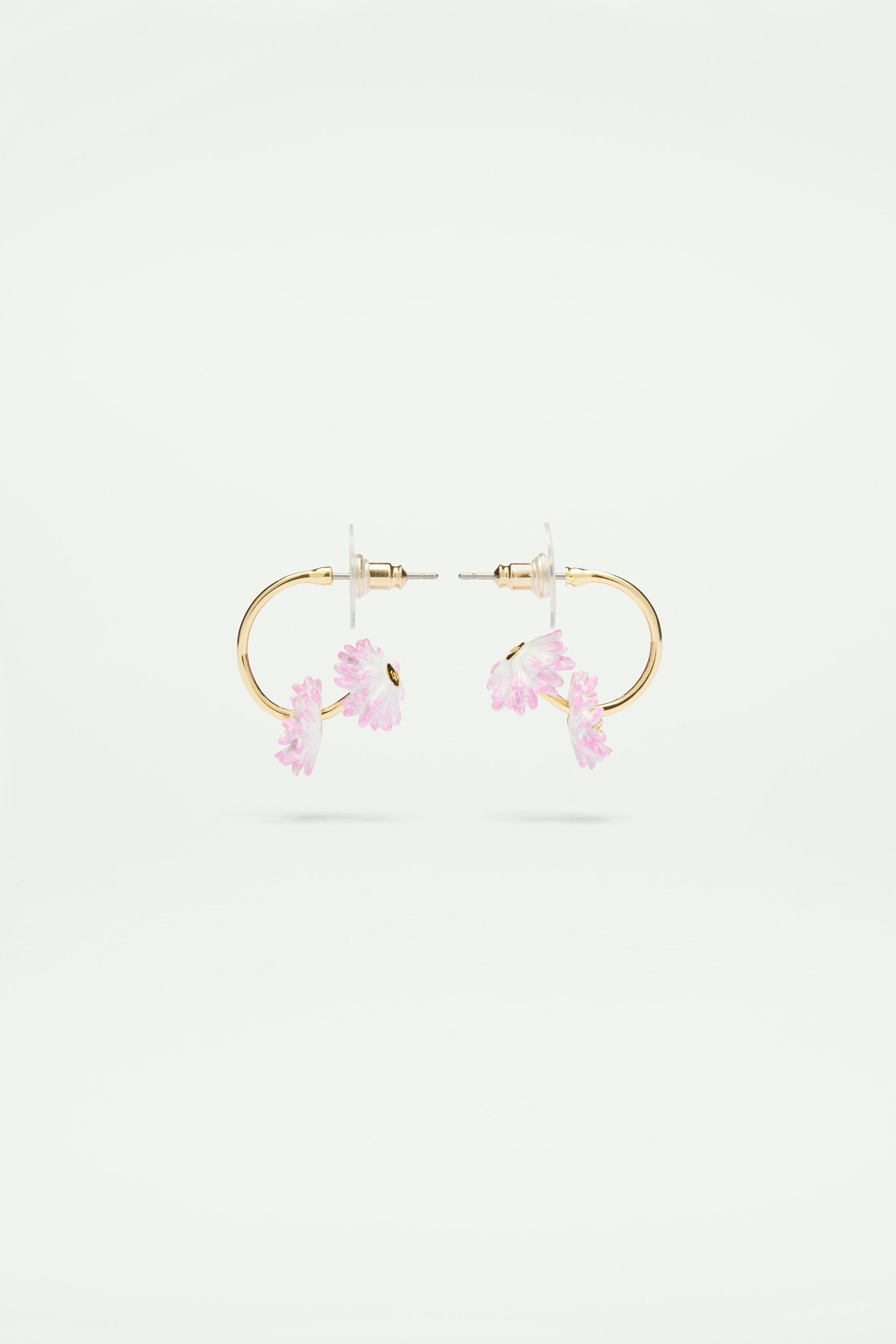 Earrings with hoop stems and daisies LES NEREIDES Pink