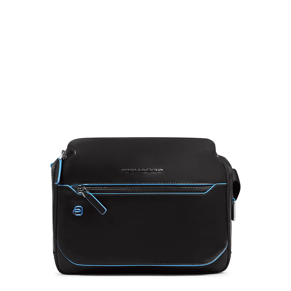 Customizable crossbody bag for iPad® mini with pockets for mouse and airpods and RFID protection. PIQUADRO