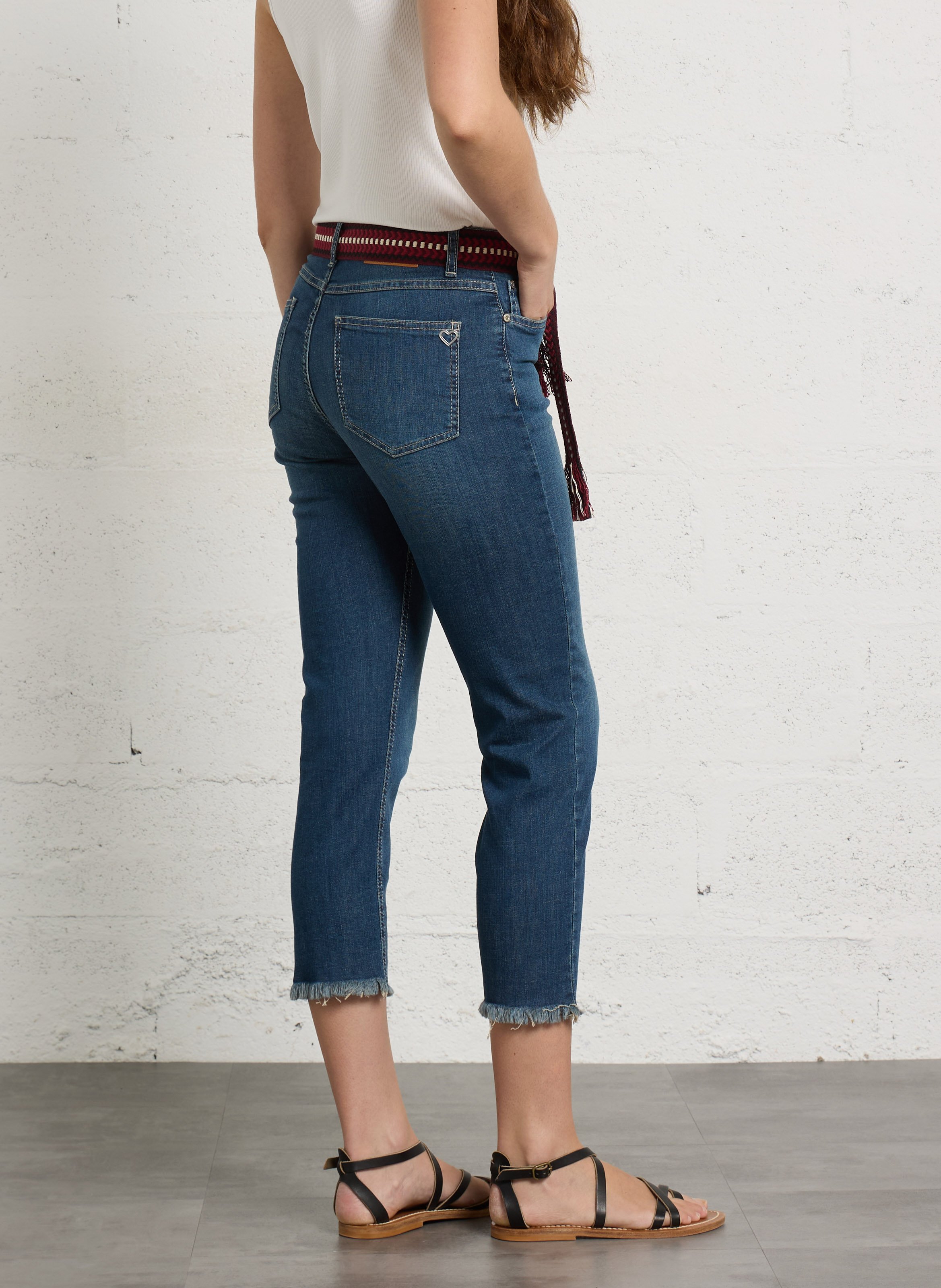 Schmale Jeans mit gewebtem Baumwollmischgürtel PLEASE Blau