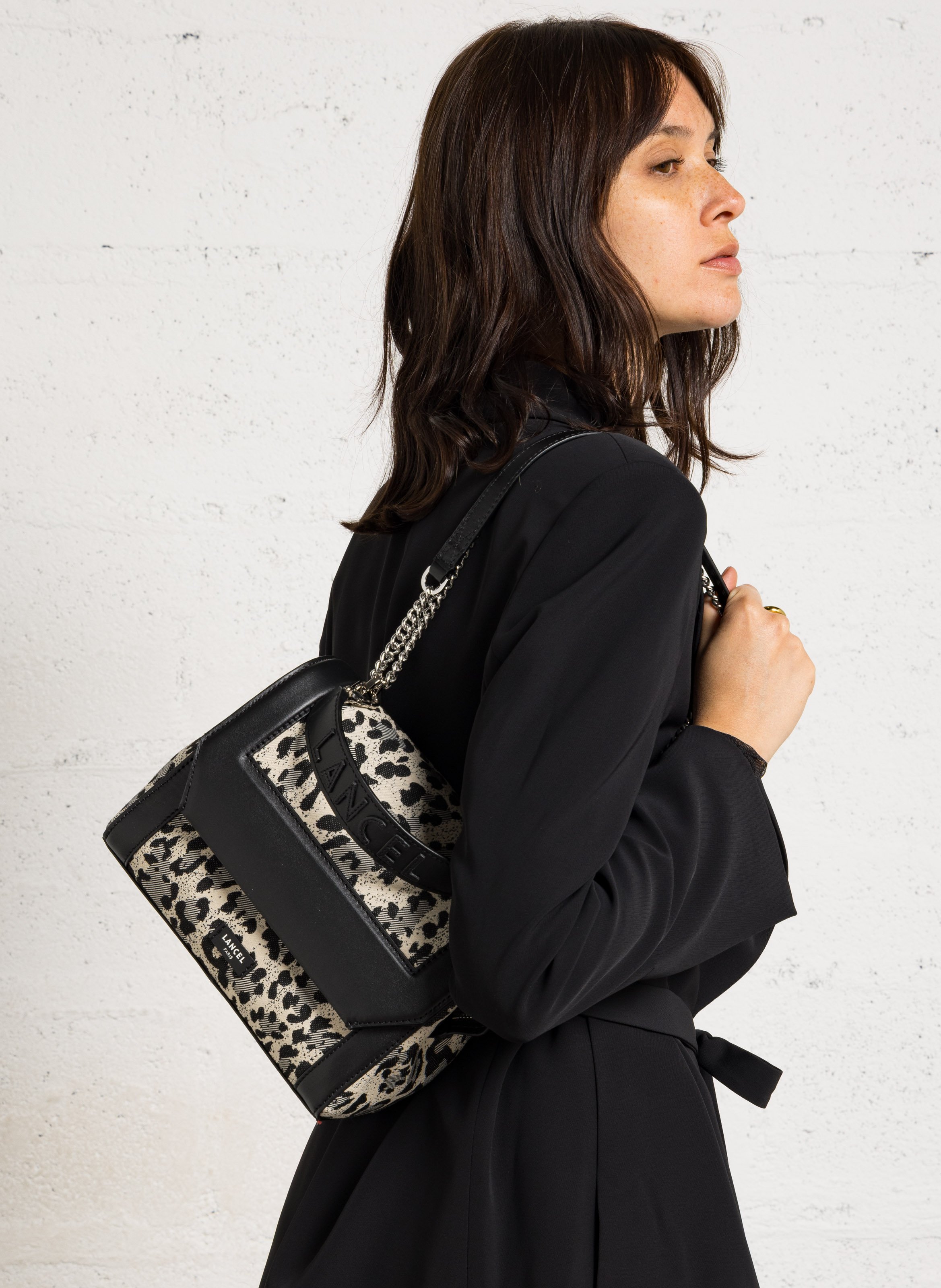 Sac bandoulière en cuir LANCEL Noir