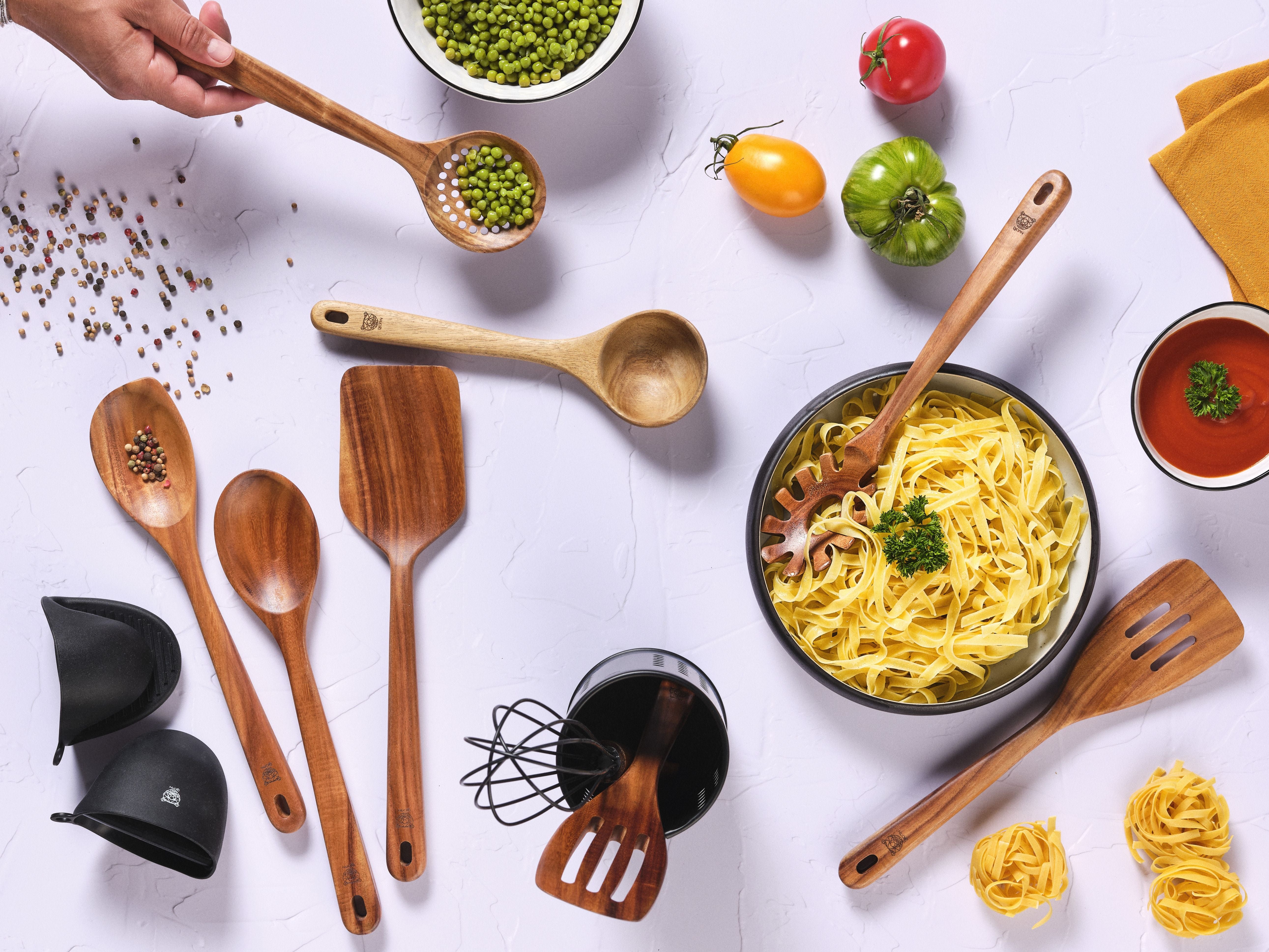 Set d'ustensiles de cuisine en bois d'acacia skov - 12 pièces BJORN Marron