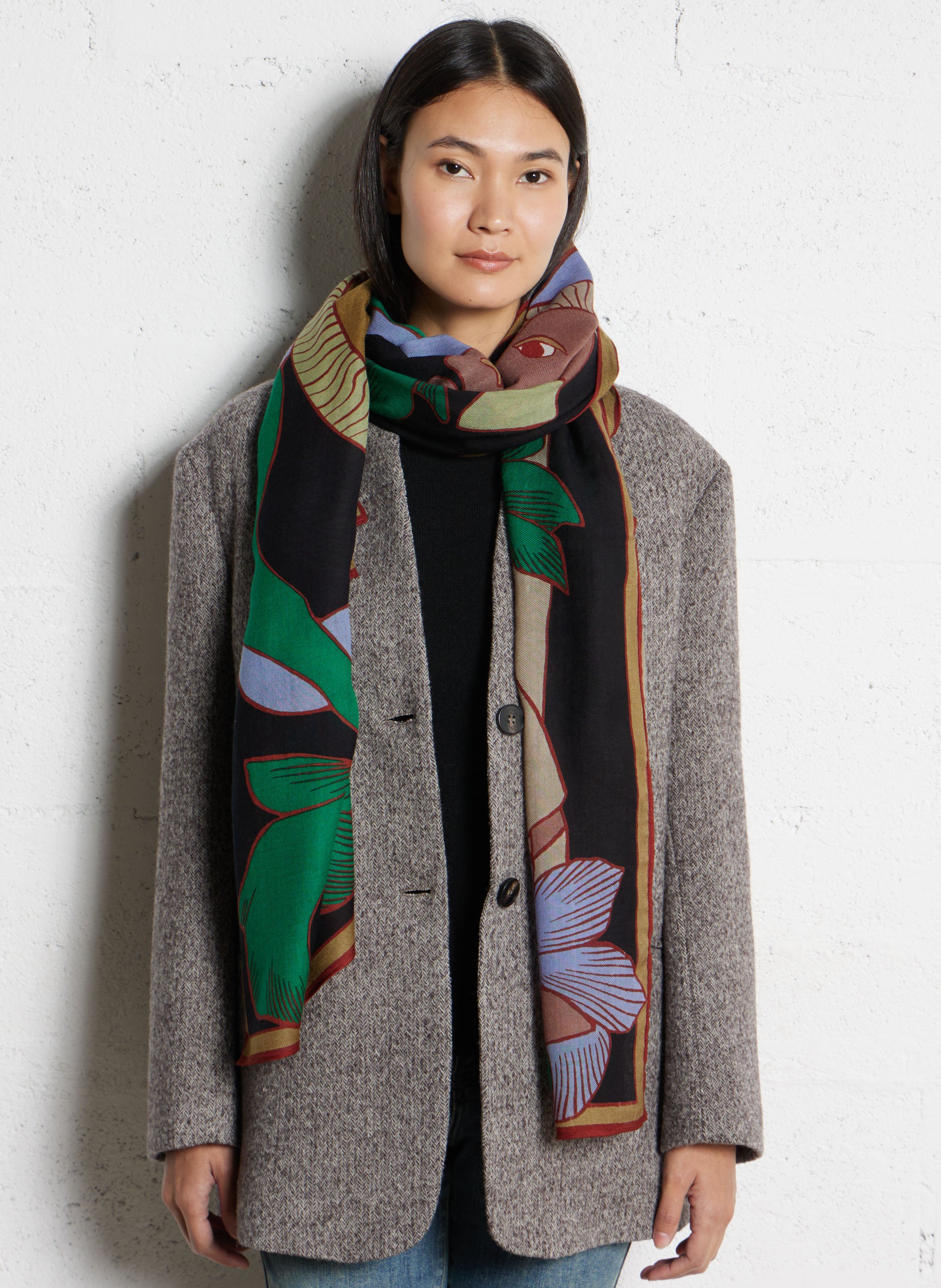 Echarpe fine imprimée en laine INOUI EDITIONS