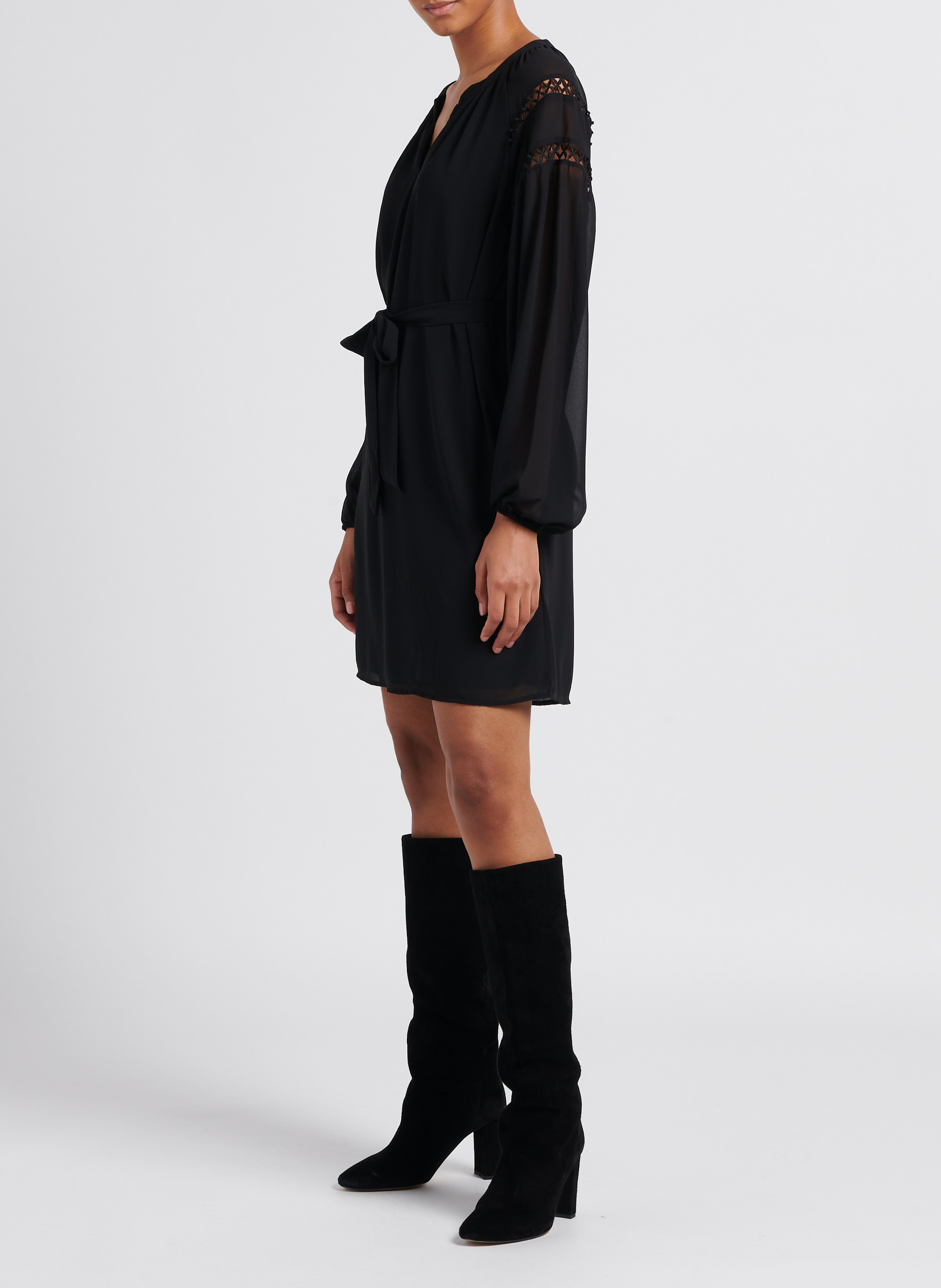 Kurzkleid mit Henley-Ausschnitt VILA Schwarz