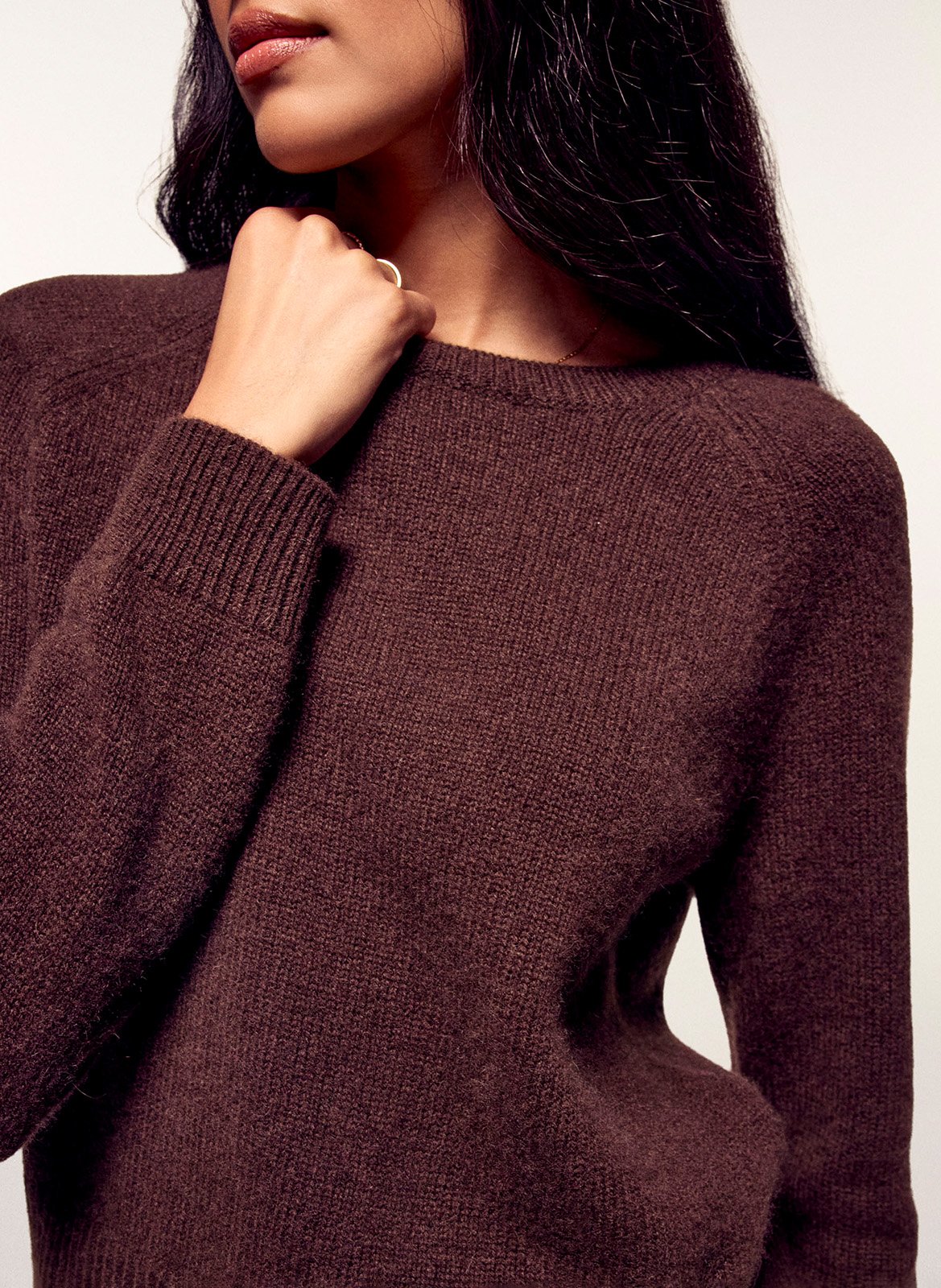 Gerader Rundhals-Pullover aus Kaschmir | Braun FROM FUTURE Damen