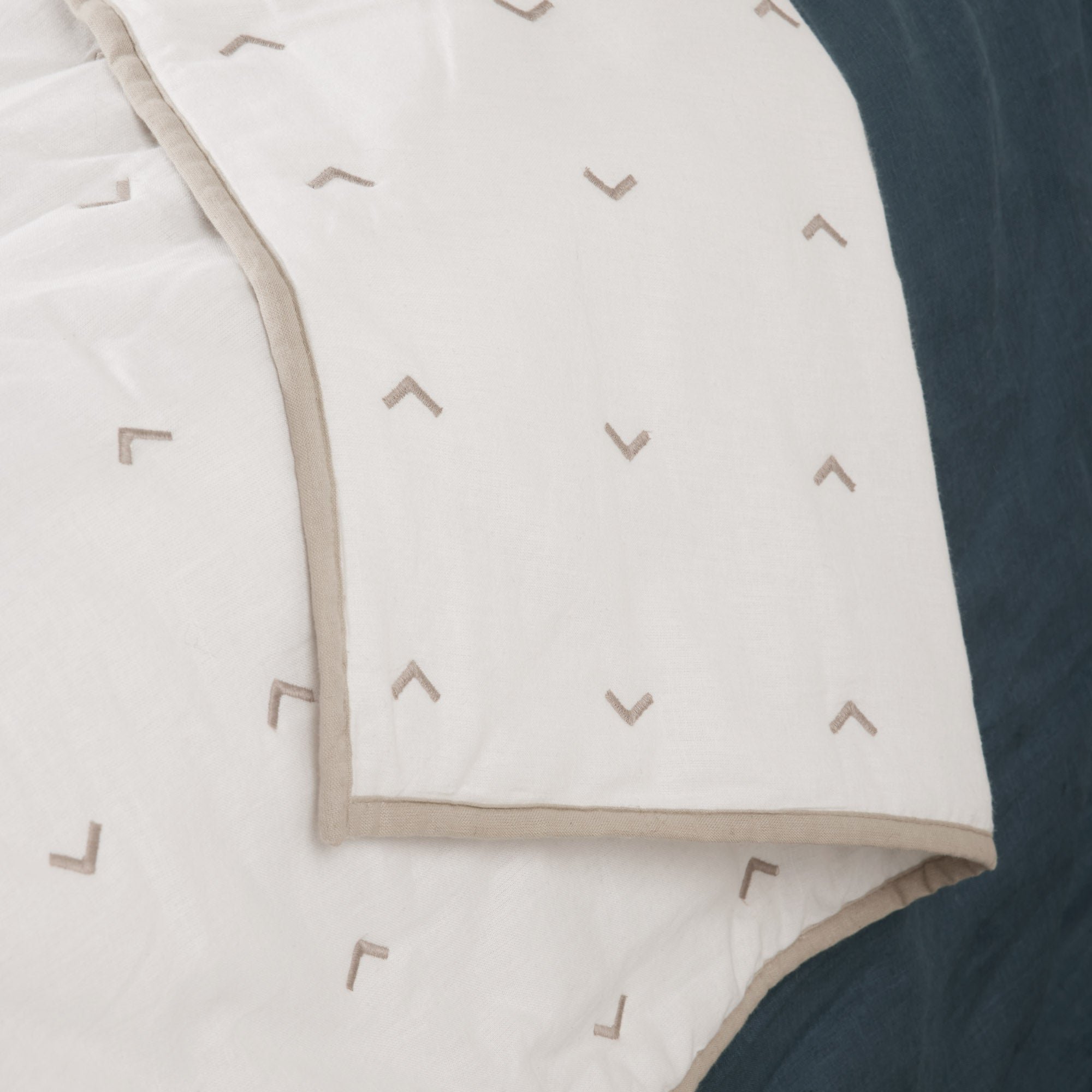 Quilted bedspread MADURA White