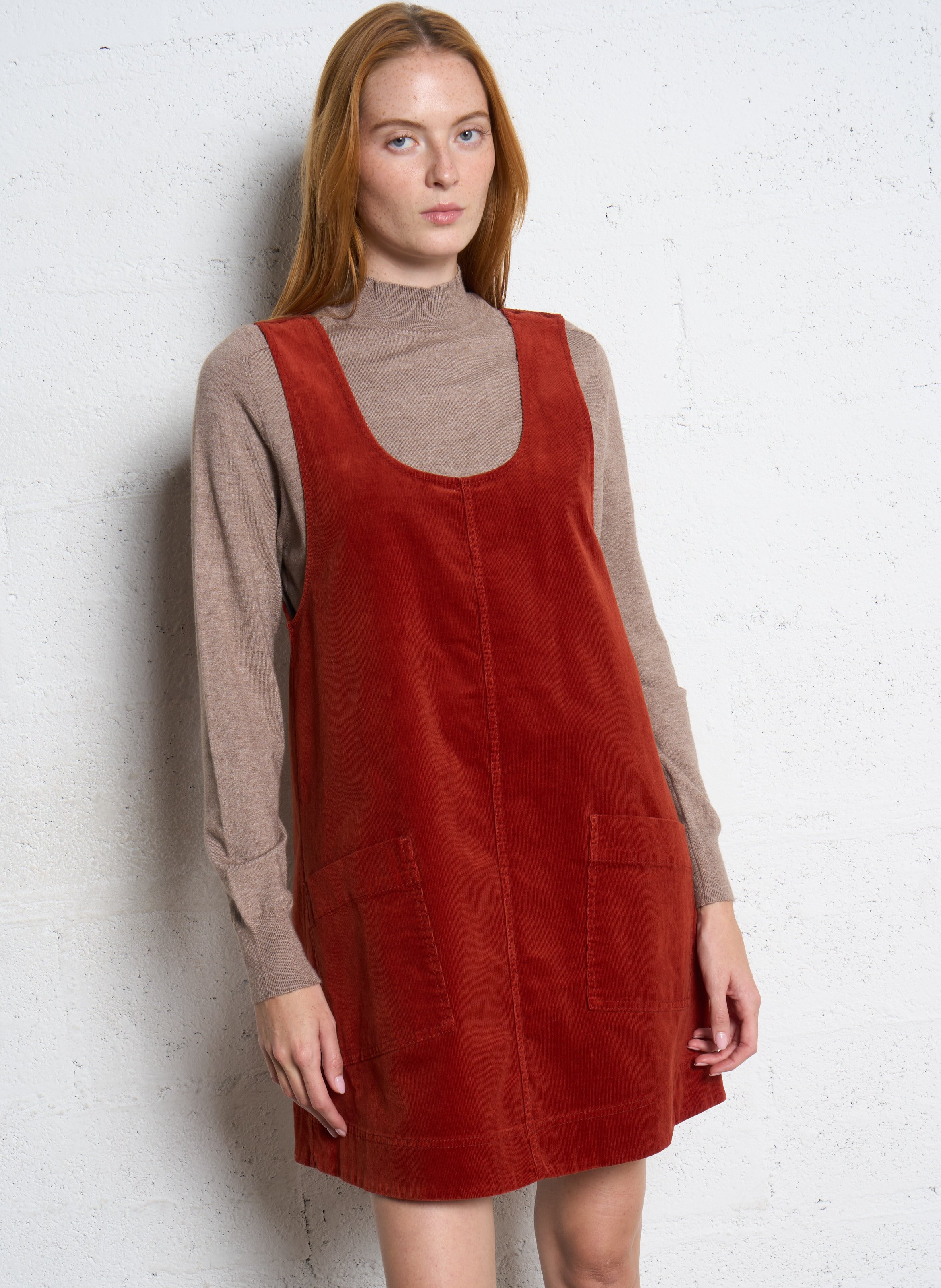 Robe courte col rond en velours côtelé BENSIMON Rouge