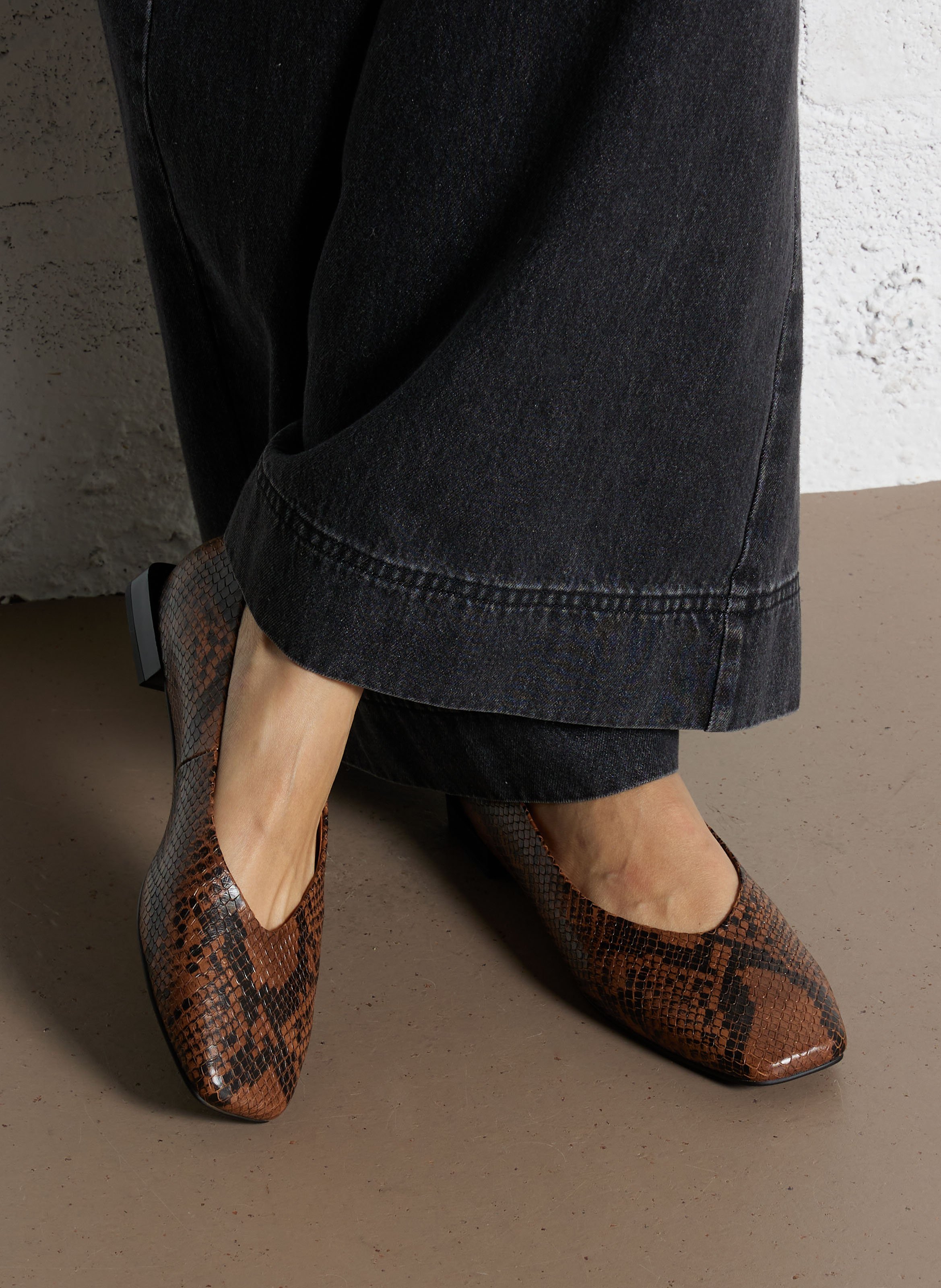 Square-toe Python Ballerina Flats in Leather ANGEL ALARCON Brown