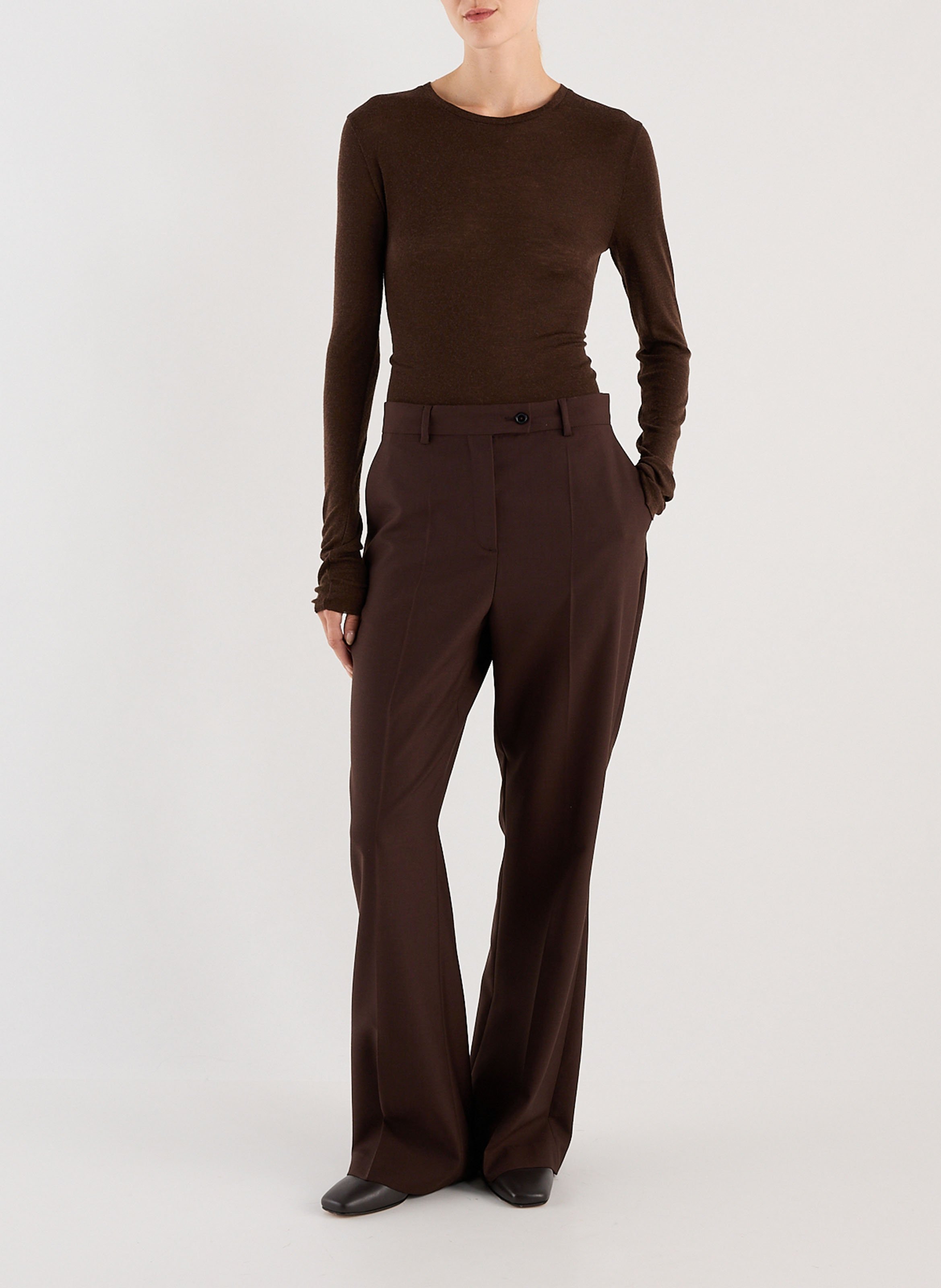 Straight round-neck wool sweater Brown