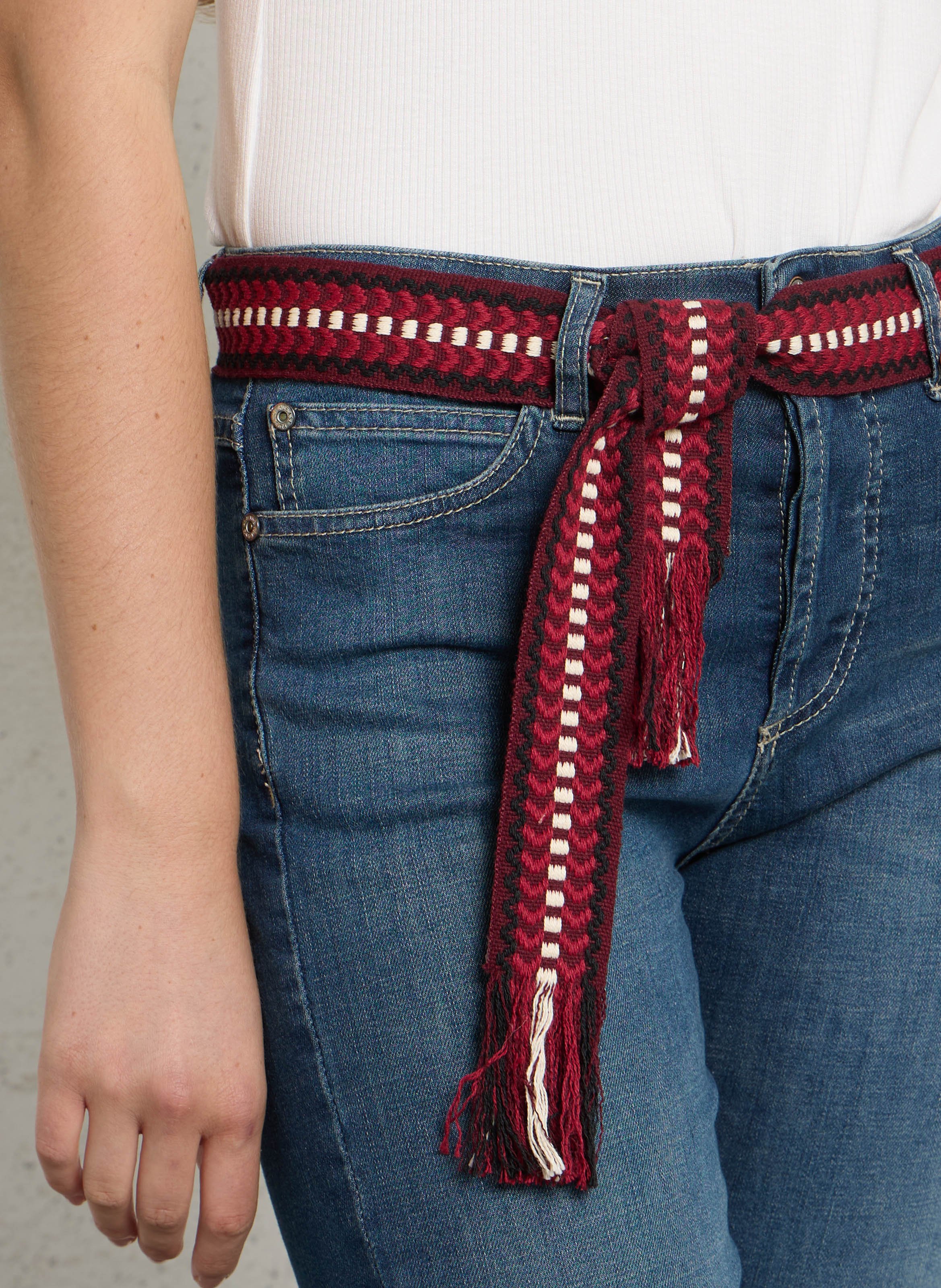 Schmale Jeans mit gewebtem Baumwollmischgürtel PLEASE Blau