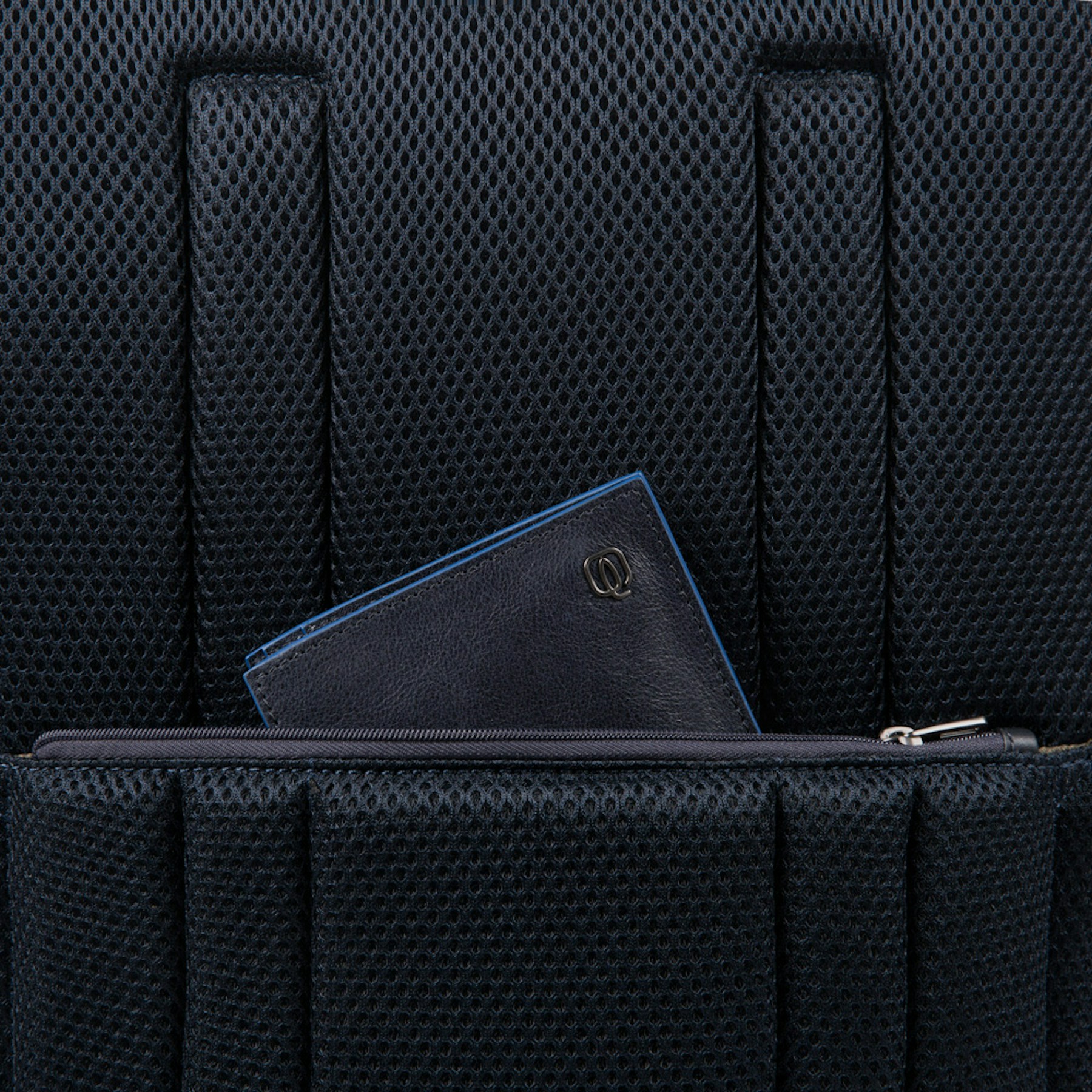 Austin backpack PIQUADRO Black