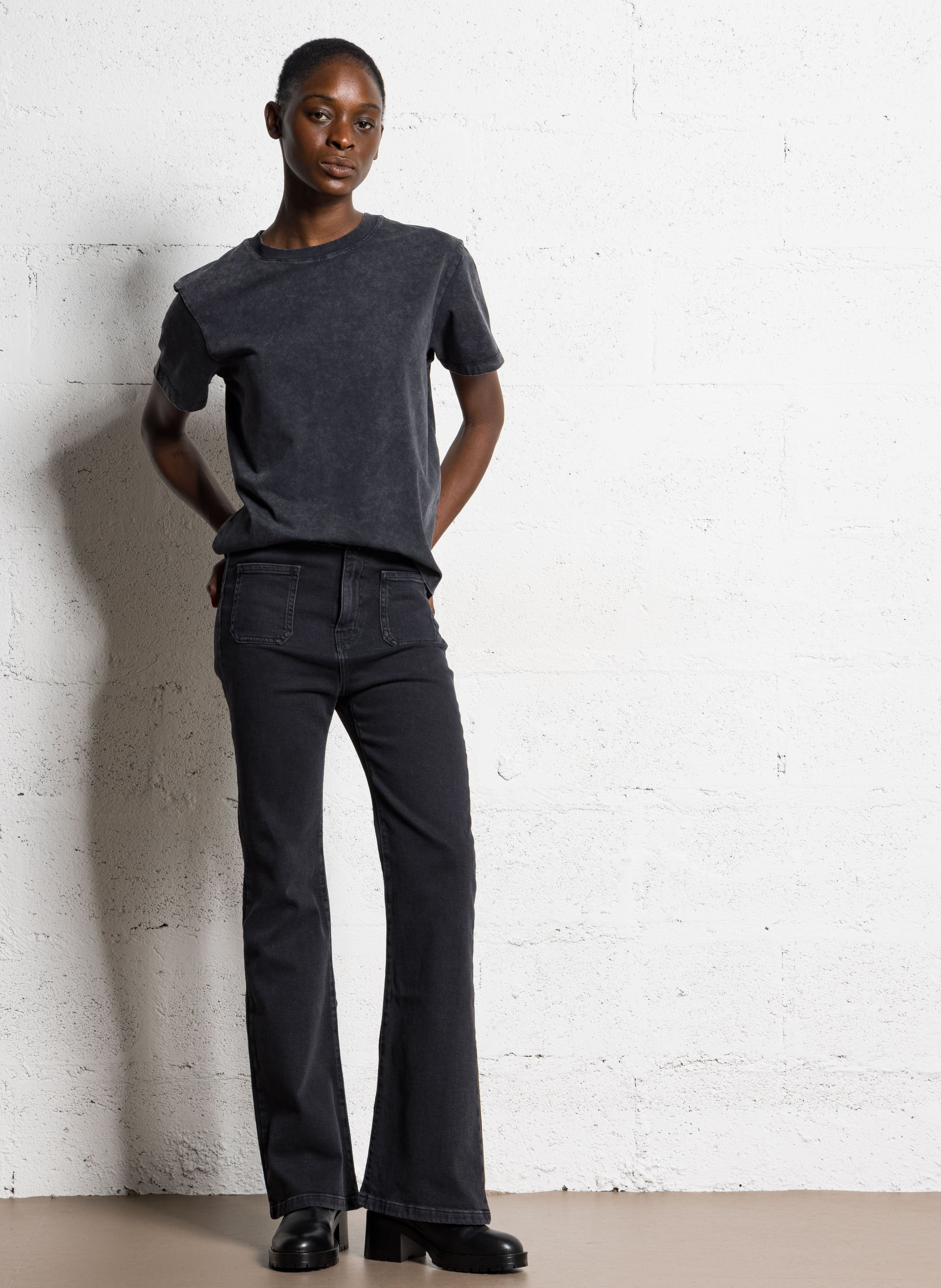 Jean flare en coton mélangé BERENICE Noir