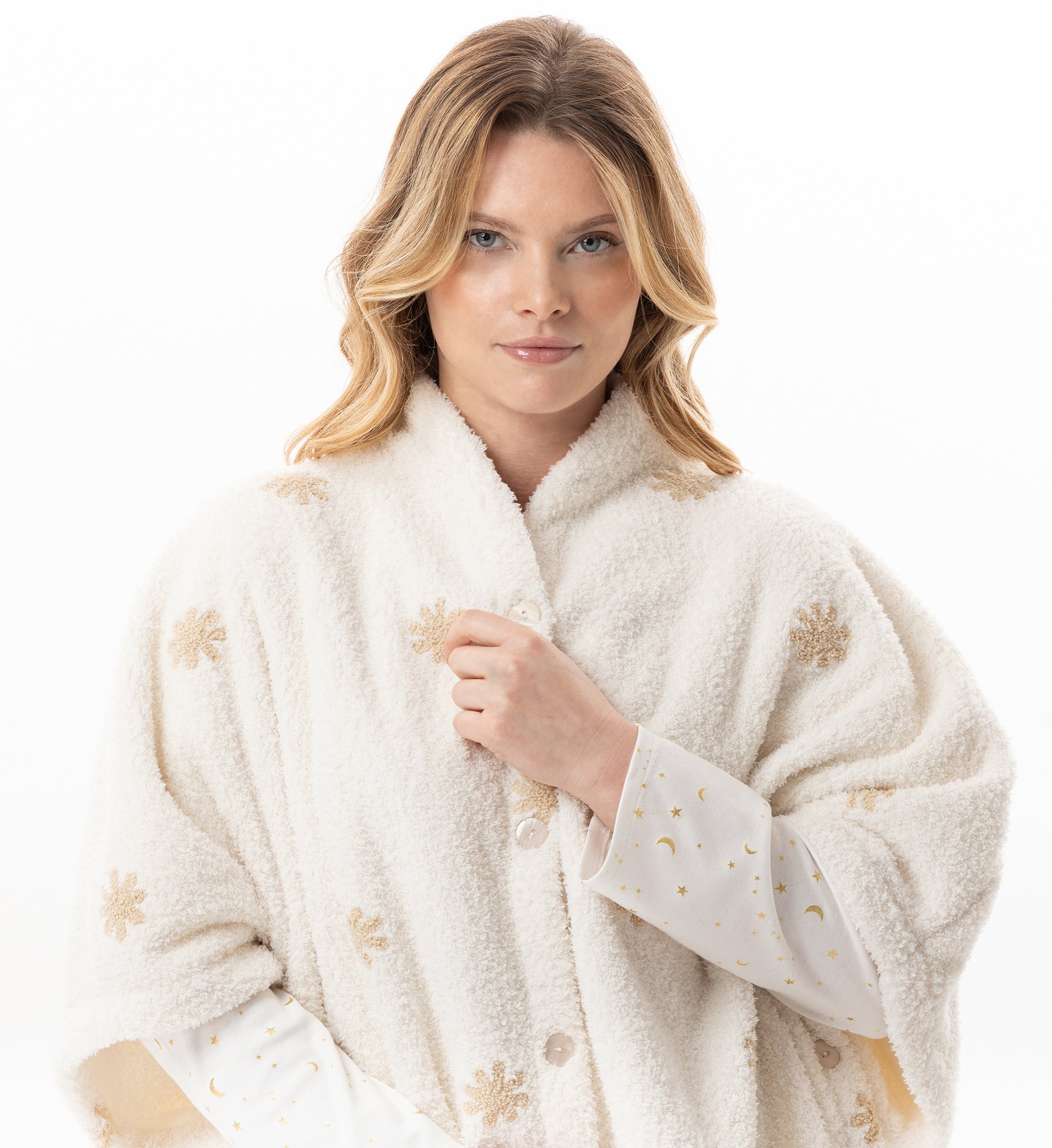 Buttoned patterned poncho LE CHAT White