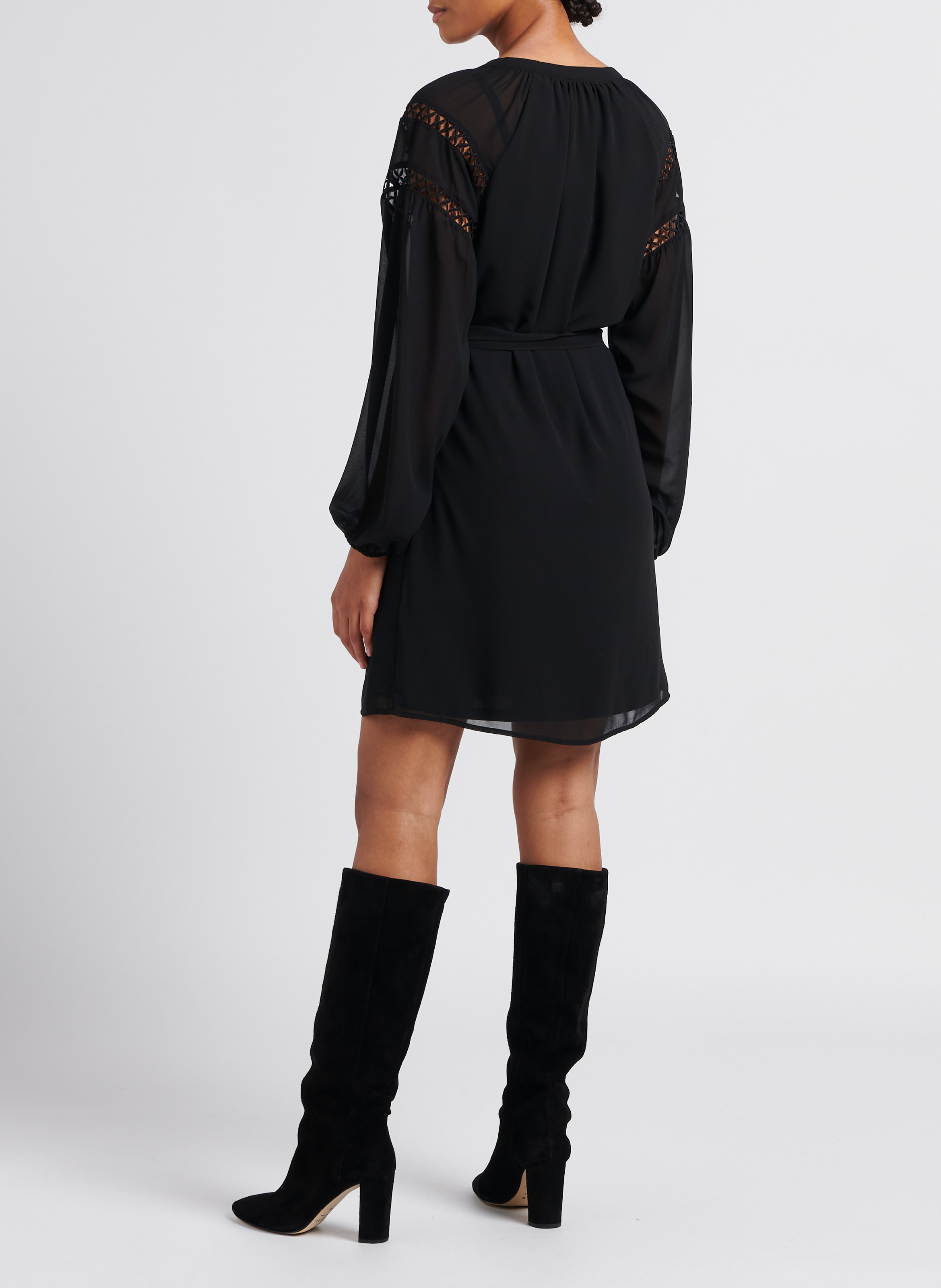 Kurzkleid mit Henley-Ausschnitt VILA Schwarz