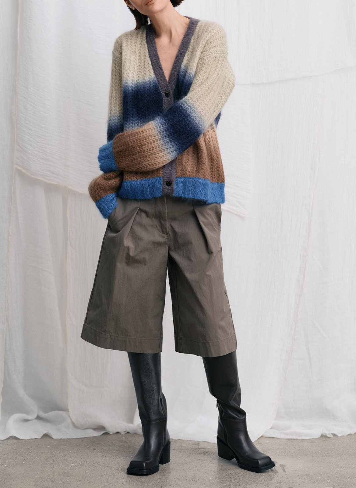 V-neck wool-blend cardigan RABENS SALONER Blue