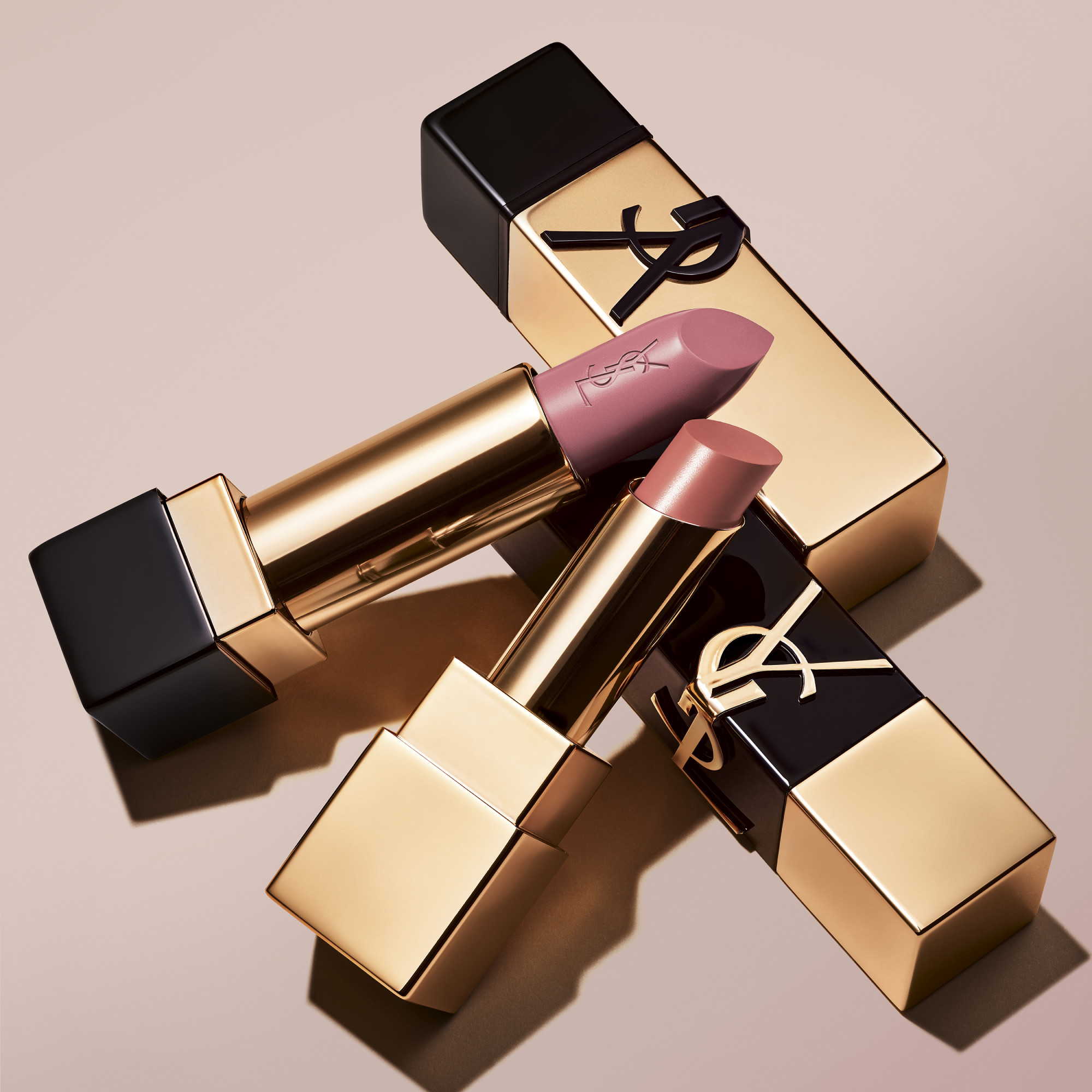 Rouge Pur Couture The Bold YVES SAINT LAURENT 16