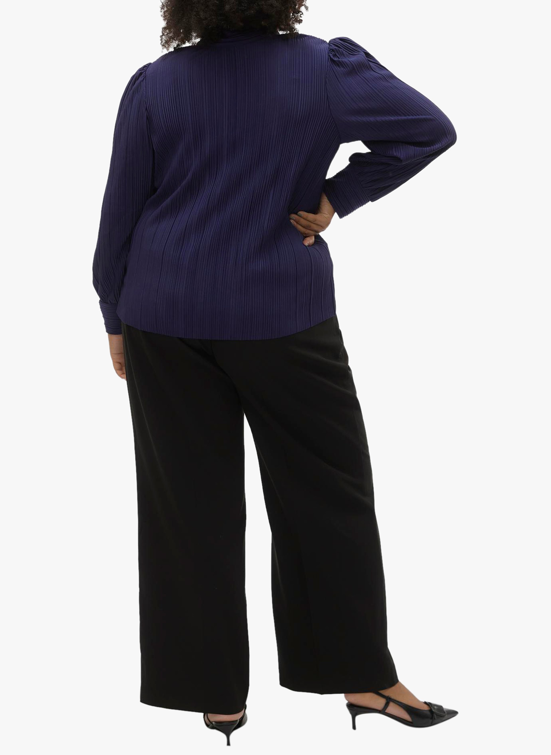 High neck with pleated top right VERO MODA CURVE Multicolored