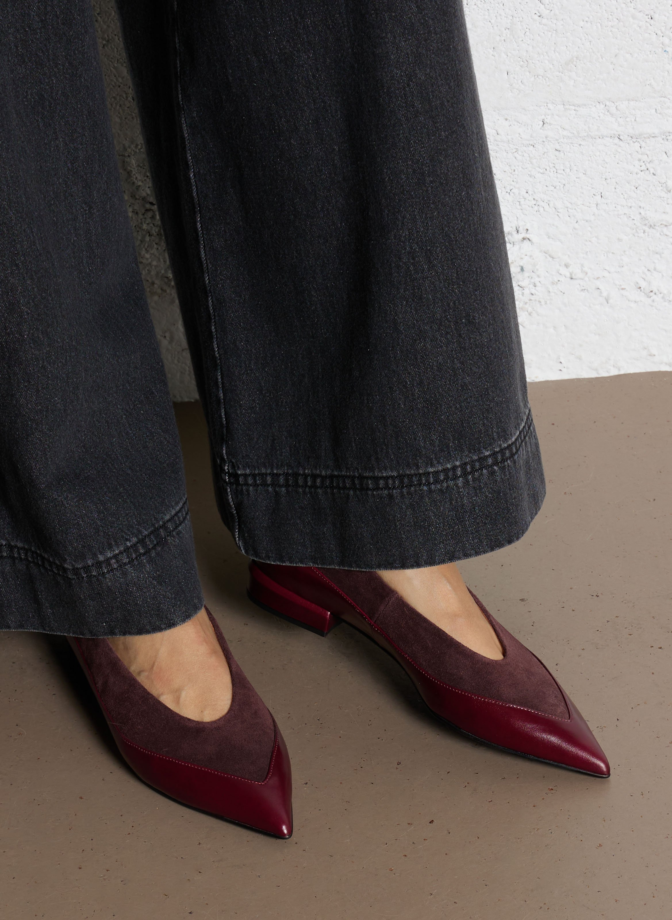 Ballerines à bout pointu en cuir ANGEL ALARCON Rouge