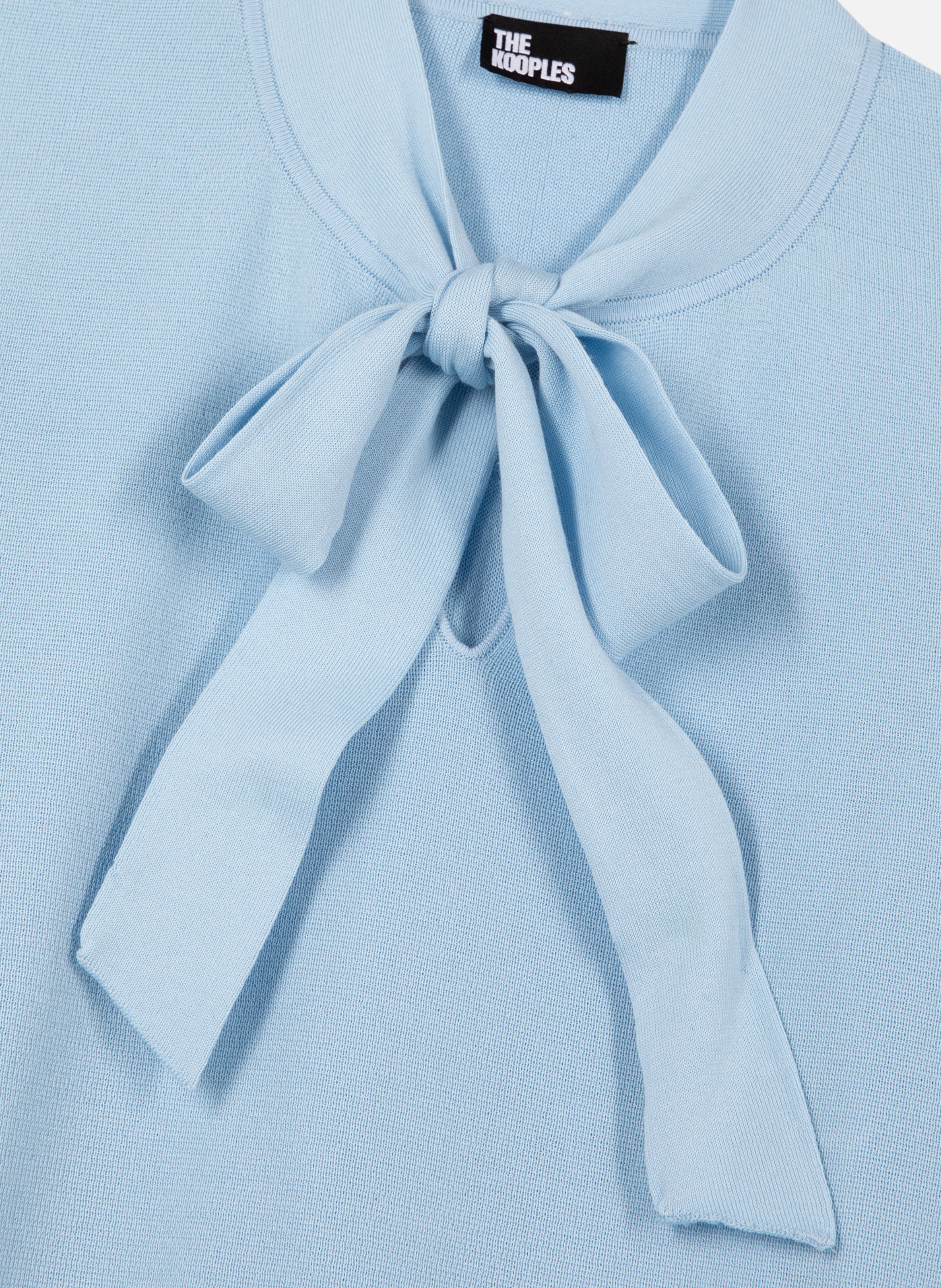 <p>Pull with a cotton blend lavallière collar</p> THE KOOPLES Blue