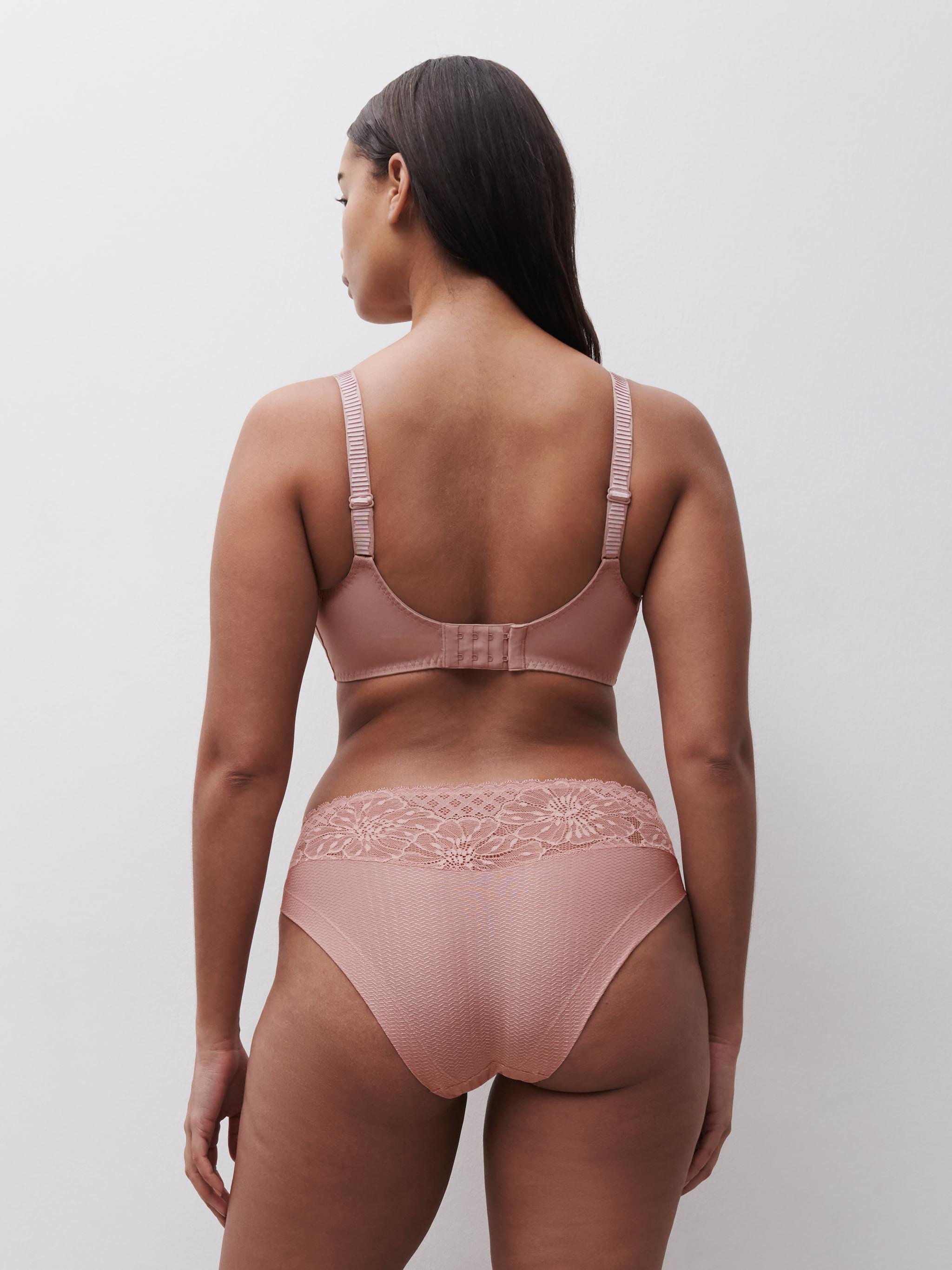 Non-wired support bra with cups CHANTELLE Pink