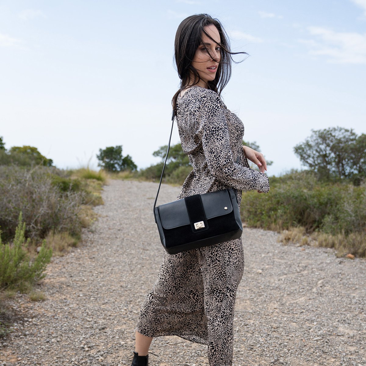 Sac bandoulière cuir JULES & JENN Noir