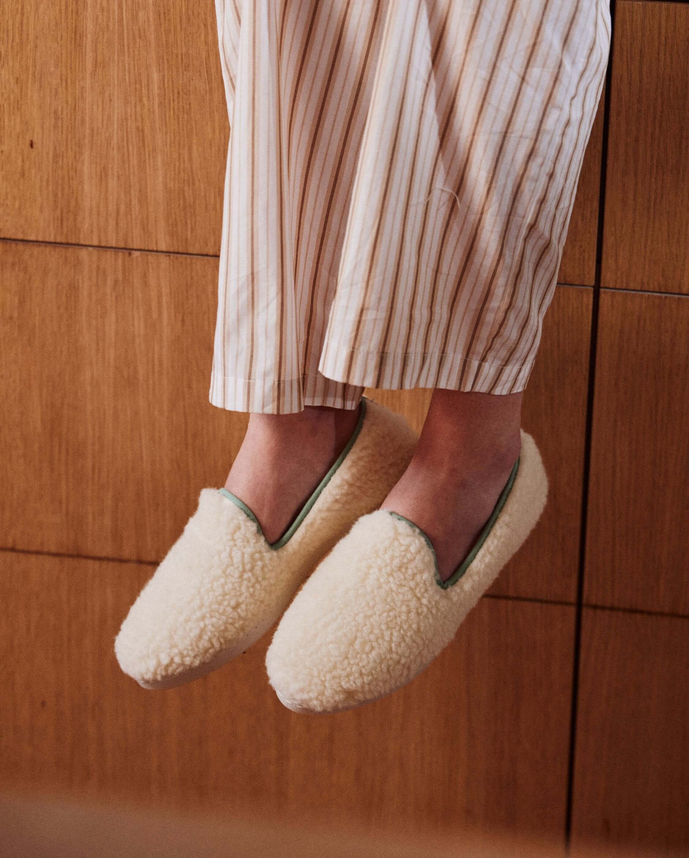 Women's wool bouclé slipper, white sage ANGARDE White