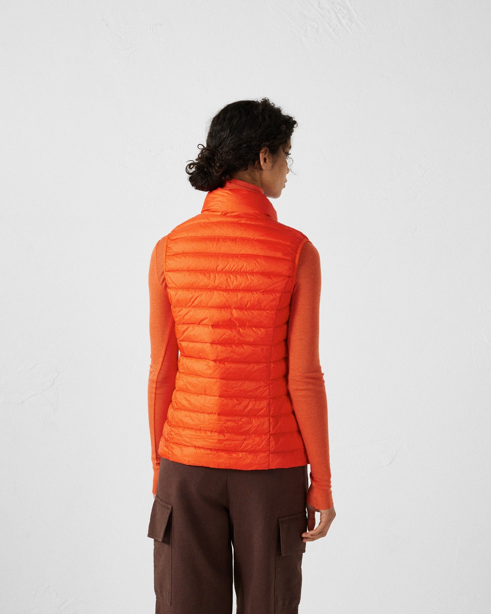 Sleeveless lightweight down vest seda JOTT Red