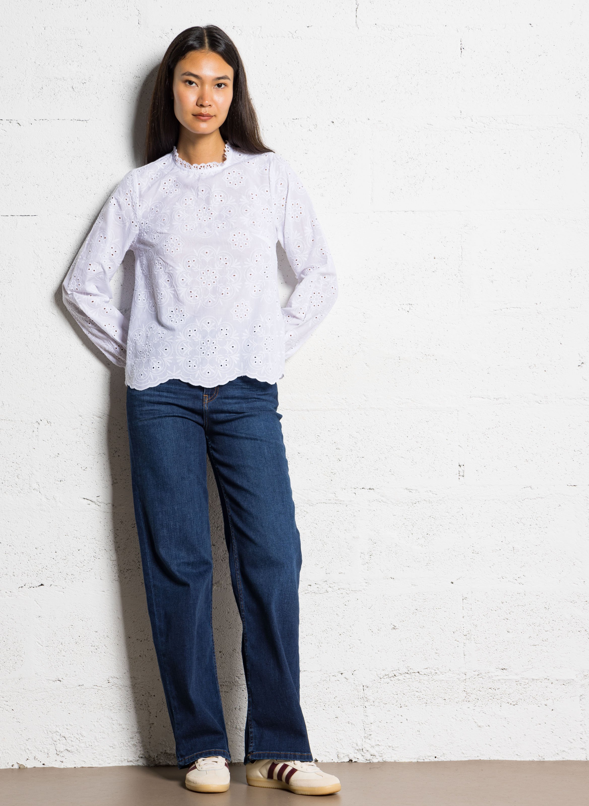 Blouse oversize col rond en coton brodé SUD EXPRESS Blanc