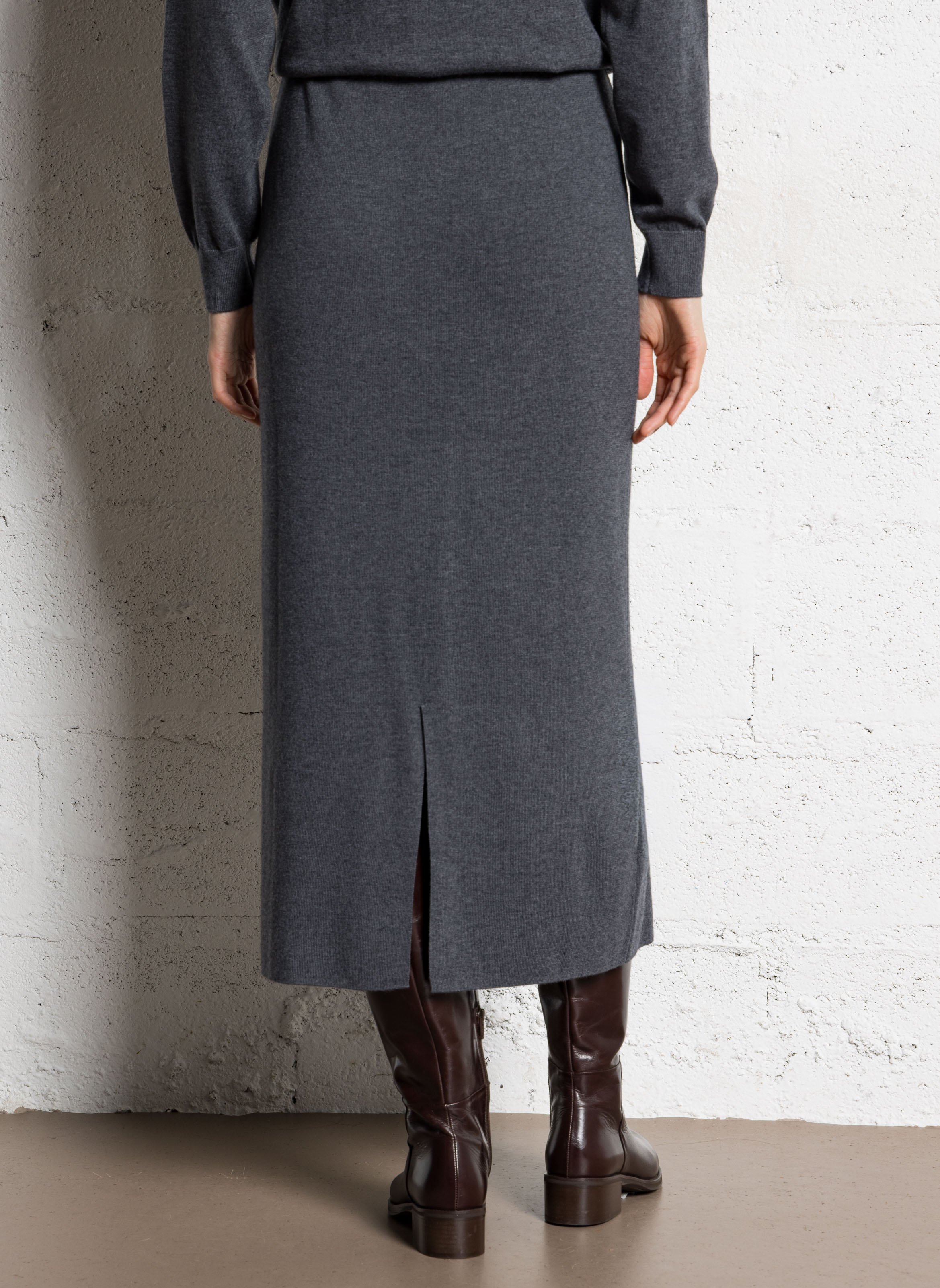 Jupe midi droite en maille MAISON 123 Gris