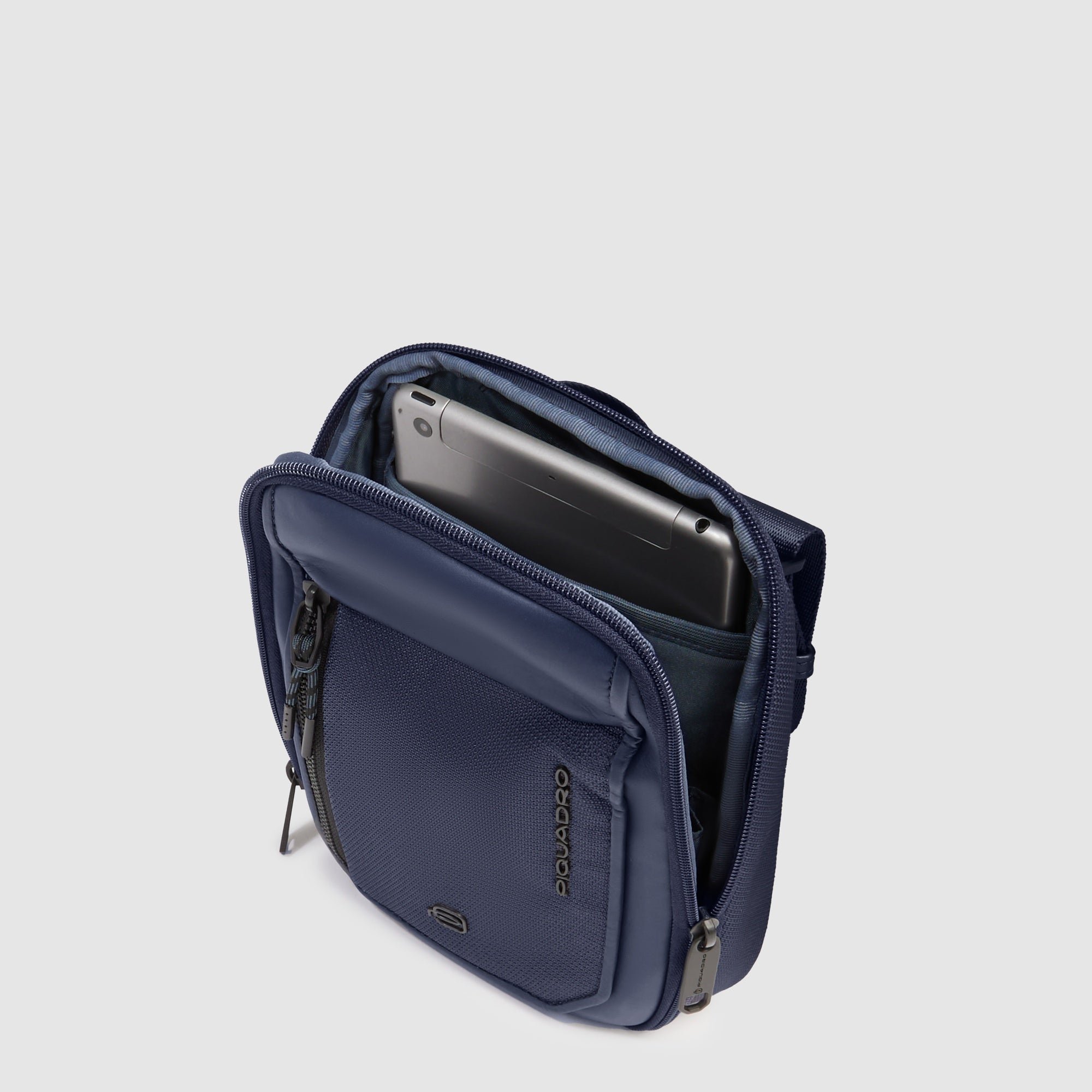 Crossbody bag for iPad® mini in recycled fabric PIQUADRO Blue